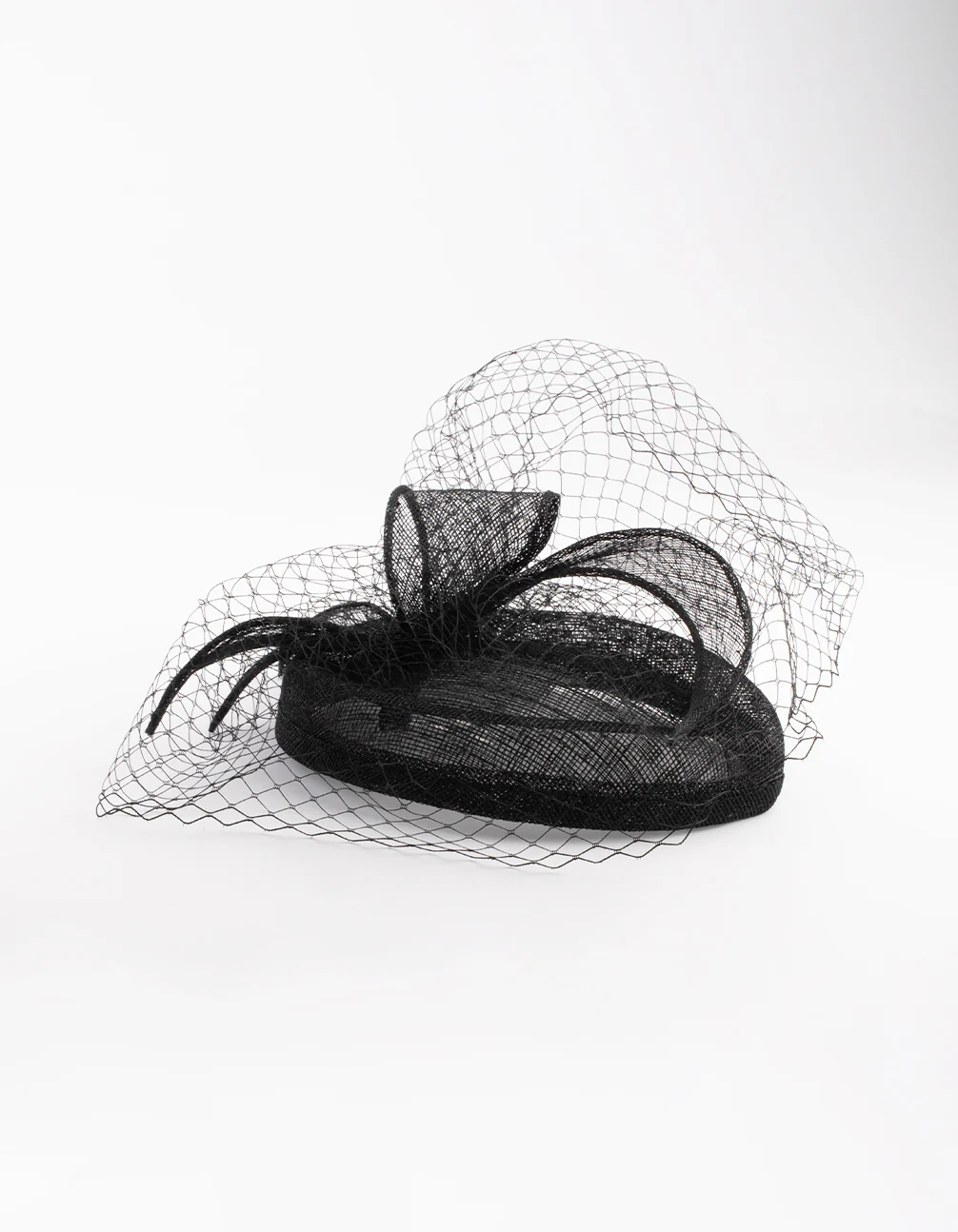 2477-black-sinamay-pillbox-comb-with-netting-detail-3.webp Black Sinamay Pillbox Comb with Netting Detail