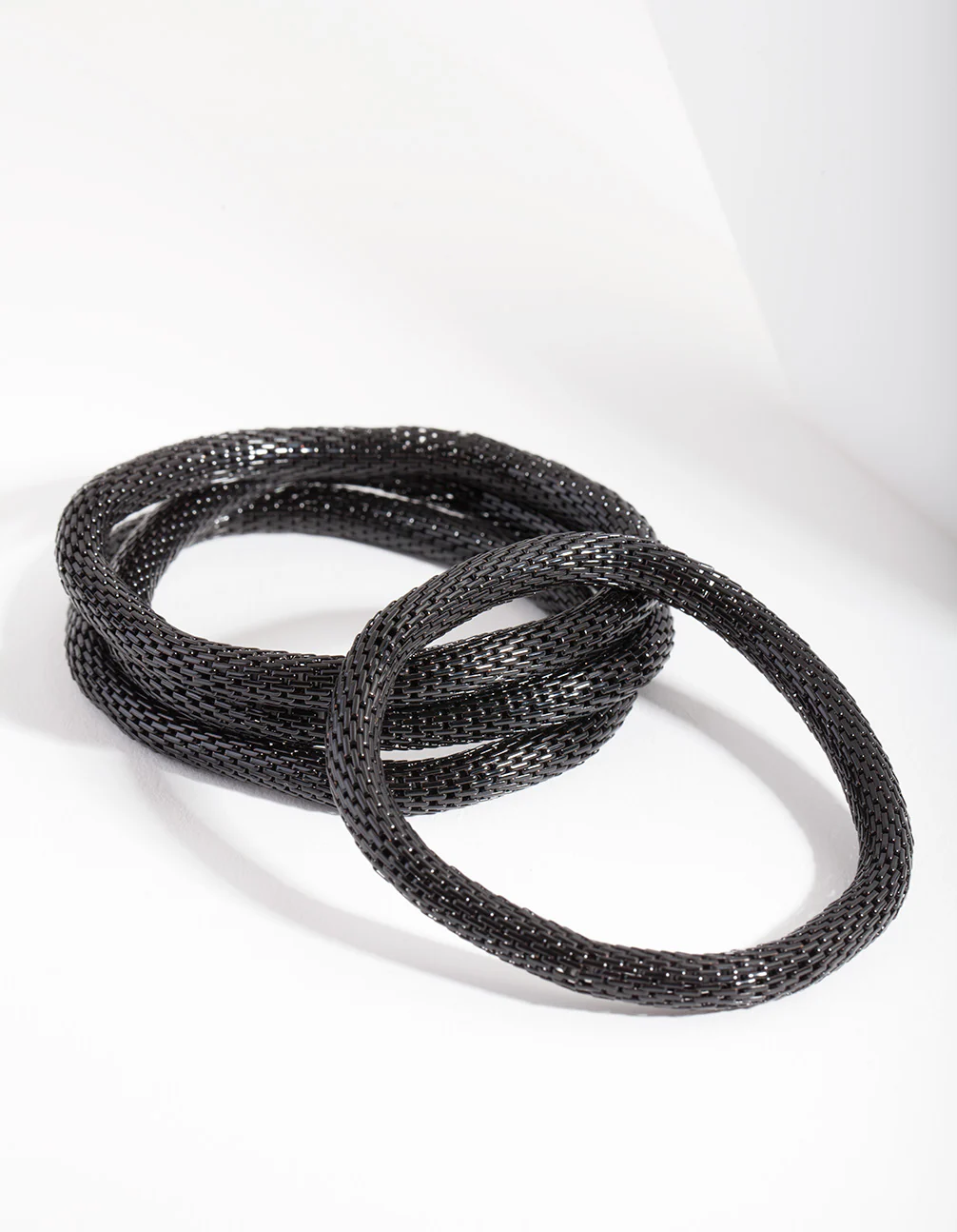 2512-black-stretch-mesh-bracelet-4-pack-1.webp Black Stretch Mesh Bracelet 4-Pack