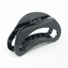 2523-black-triangle-claw-clip-1.webp Black Triangle Claw Clip
