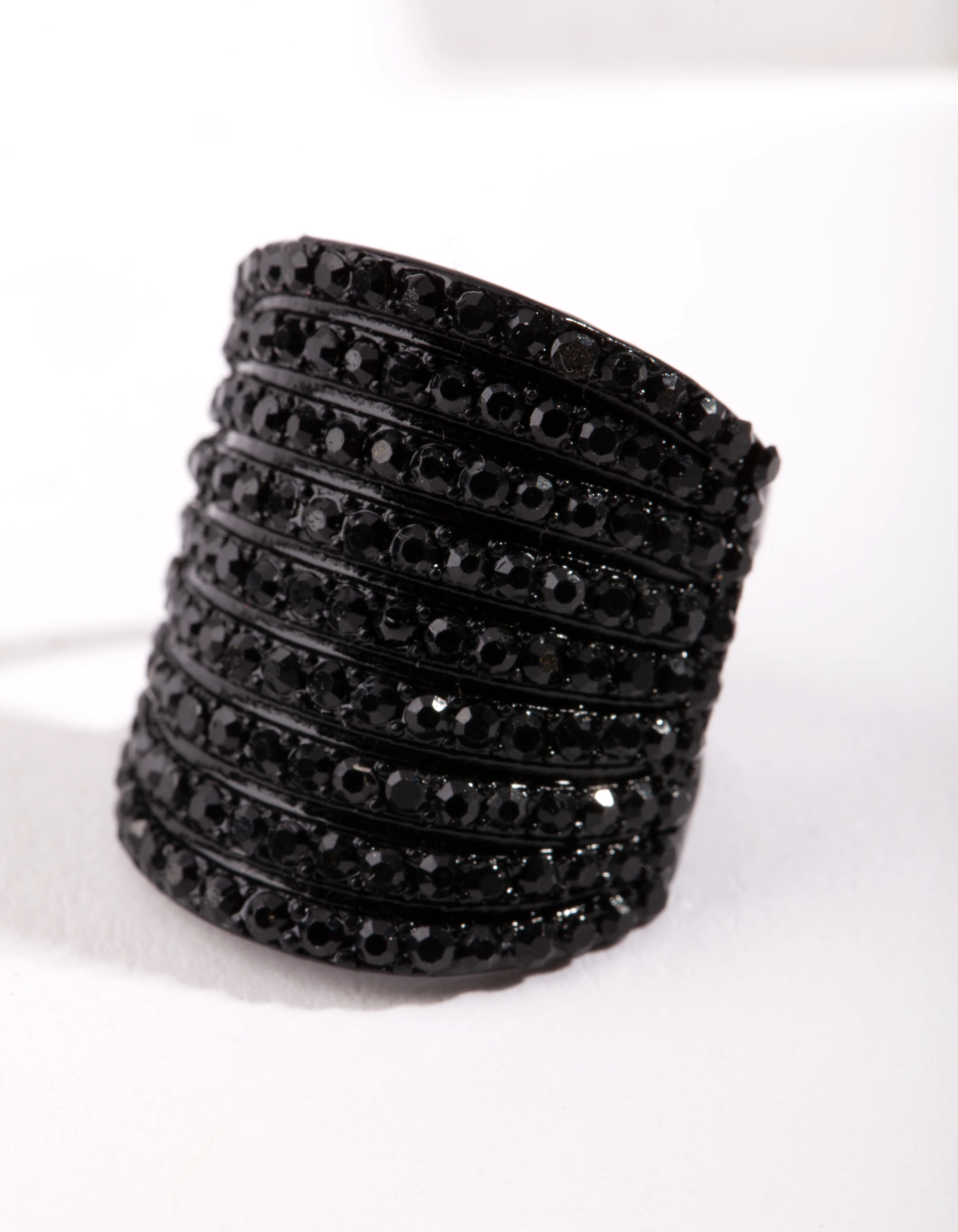 2540-s-m-s-m-variation-1.webp Black Wide Diamante Ring