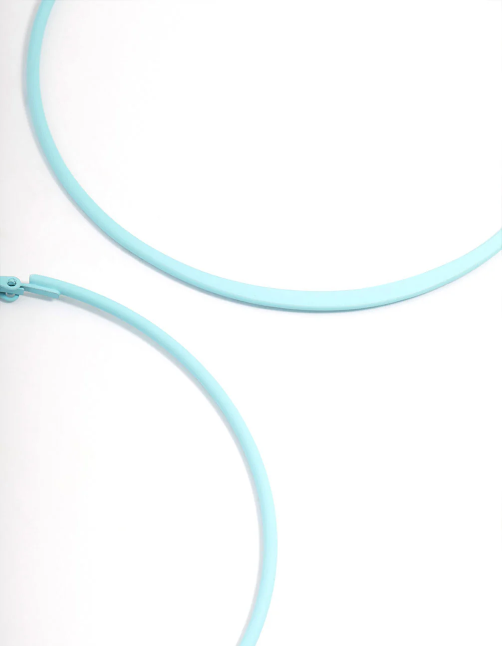 2585-blue-coated-felt-edge-hoop-earrings-9cm-3.webp Blue Coated Felt Edge Hoop Earrings 9cm