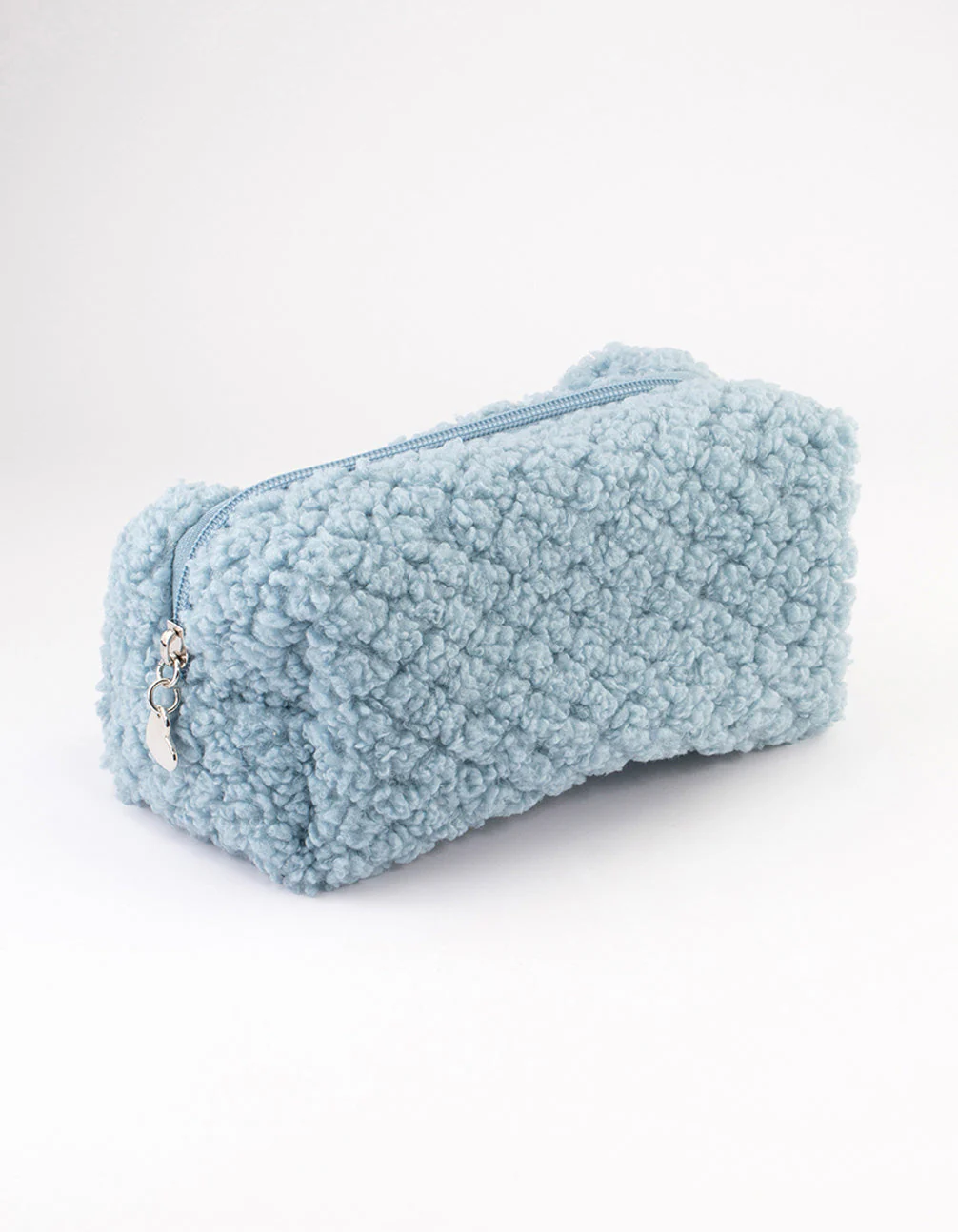 2700-blue-teddy-cosmetic-case-1.webp Blue Teddy Cosmetic Case