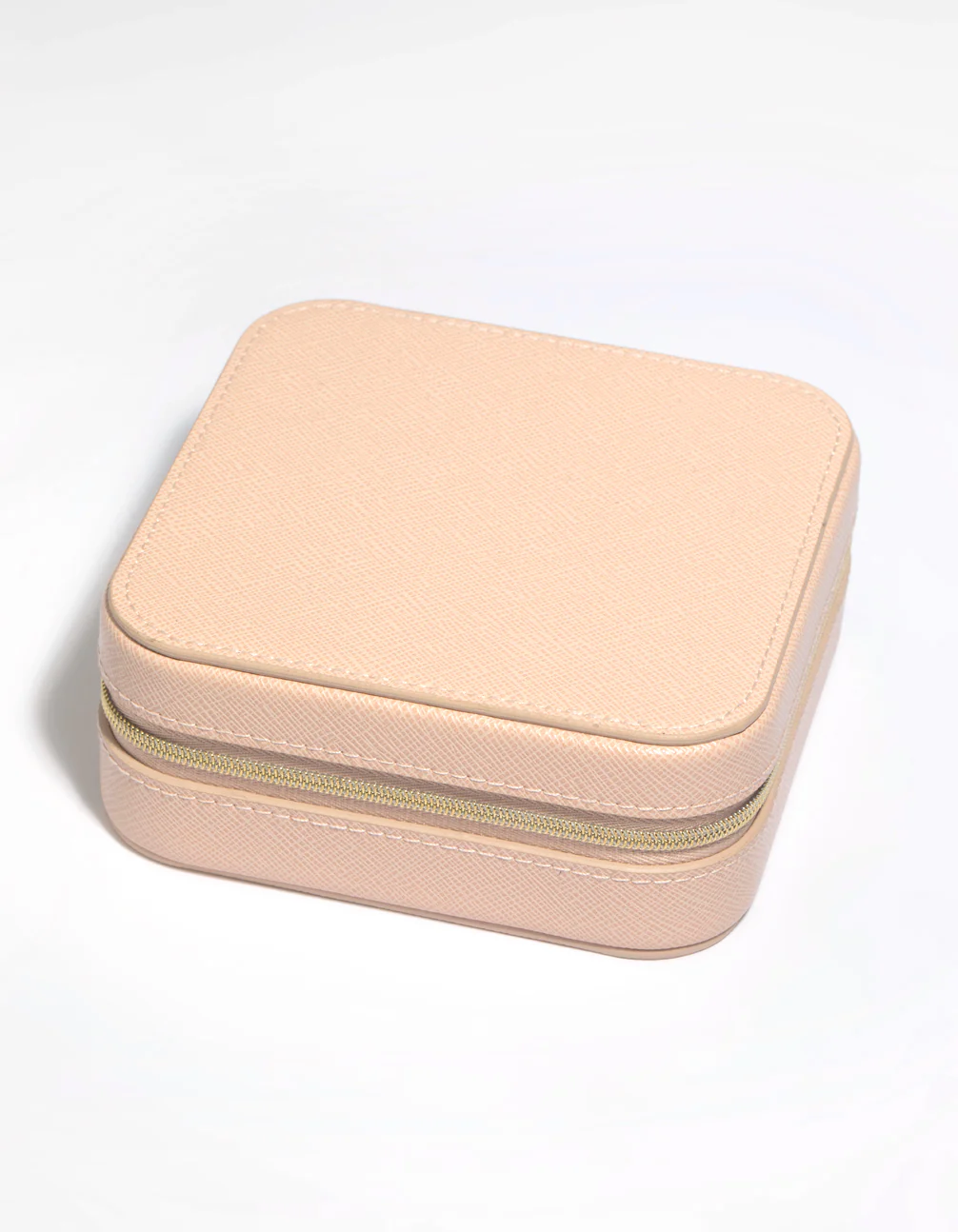 2720-blush-faux-leather-compact-square-jewellery-box-2.webp Blush Faux Leather Compact Square Jewellery Box