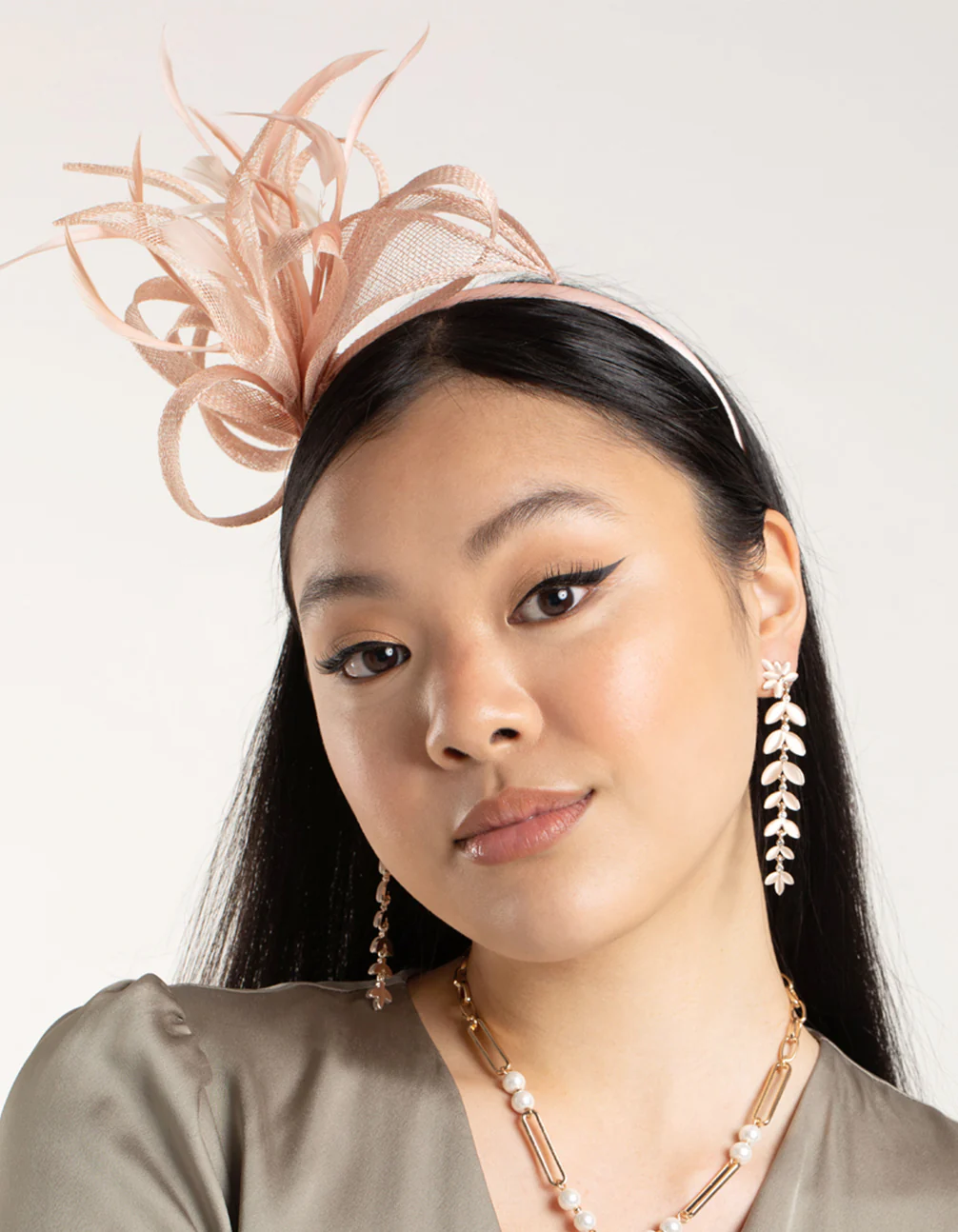 2738-blush-petal-looped-mesh-sinamay-fascinator-2.webp Blush Petal Looped Mesh Sinamay Fascinator