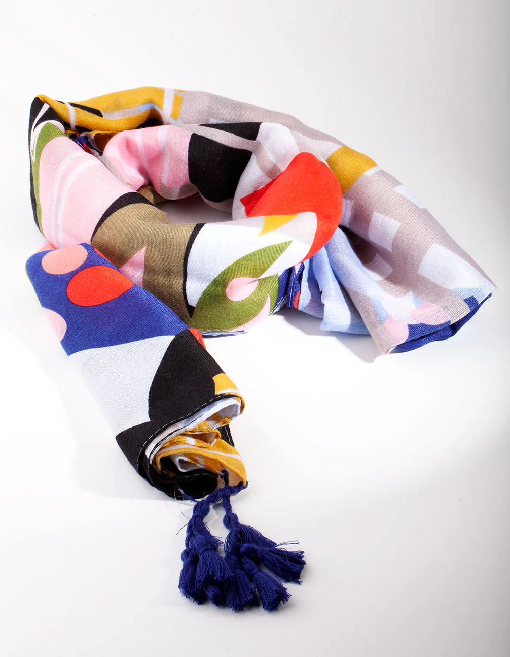 2744-bold-art-print-scarf-1.webp Bold Art Print Scarf