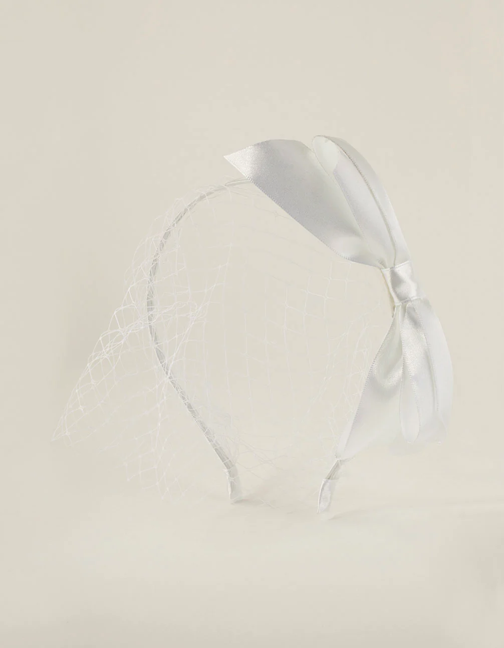 2746-bow-veil-alice-band-1.webp Bow Veil Alice Band