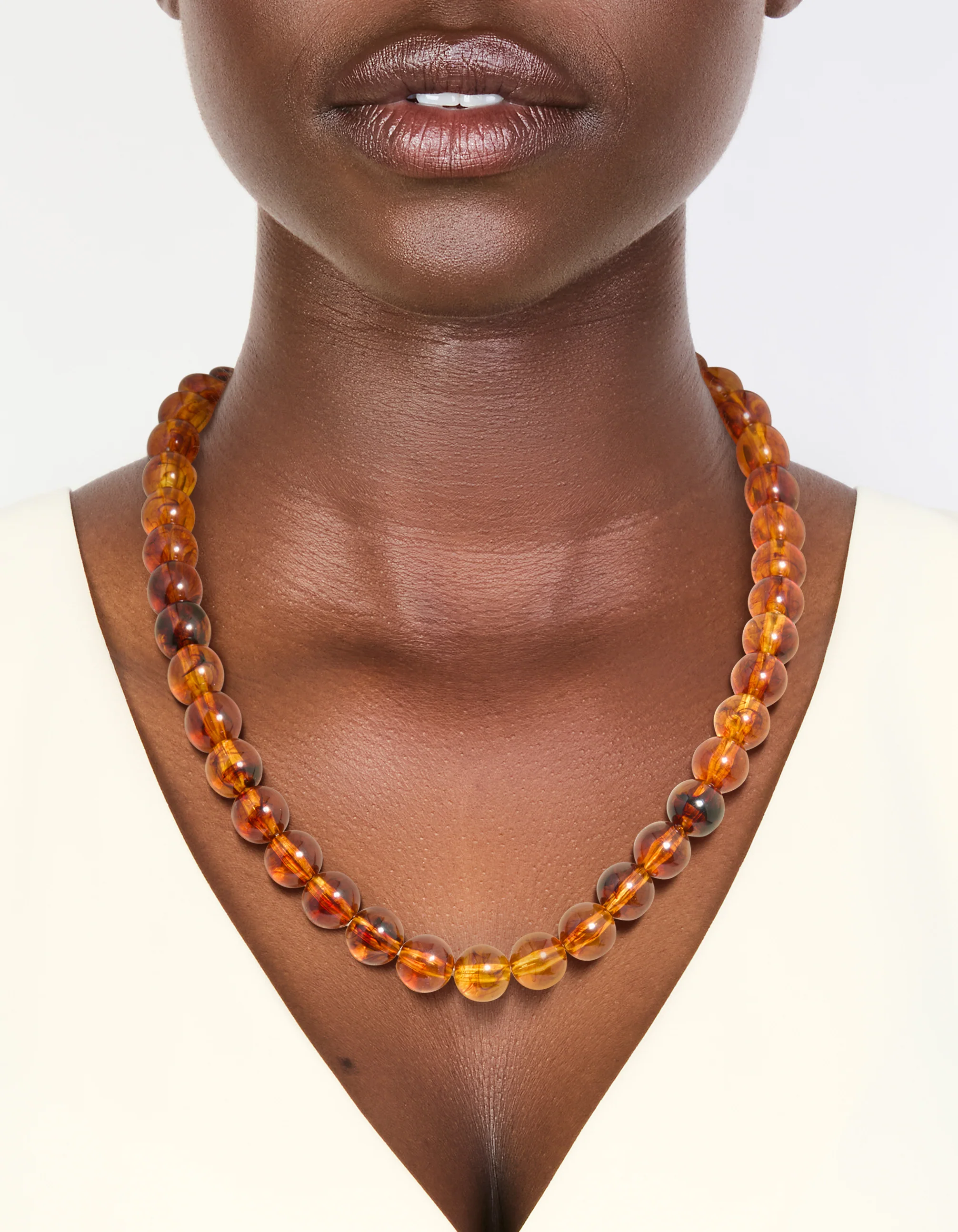 2759-brown-acrylic-beaded-necklace-2.webp Brown Acrylic Beaded Necklace