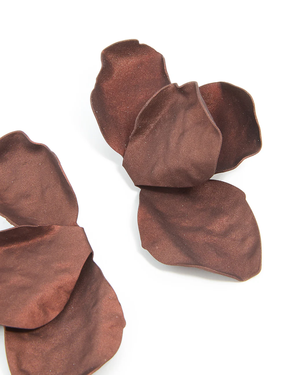 2770-brown-coated-metal-flower-petal-drop-earrings-5.webp Brown Coated Metal Flower Petal Drop Earrings