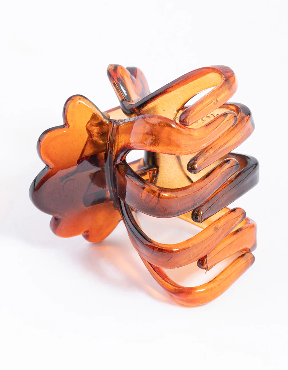 2788-brown-four-prong-scallop-claw-clip-2.webp Brown Four Prong Scallop Claw Clip