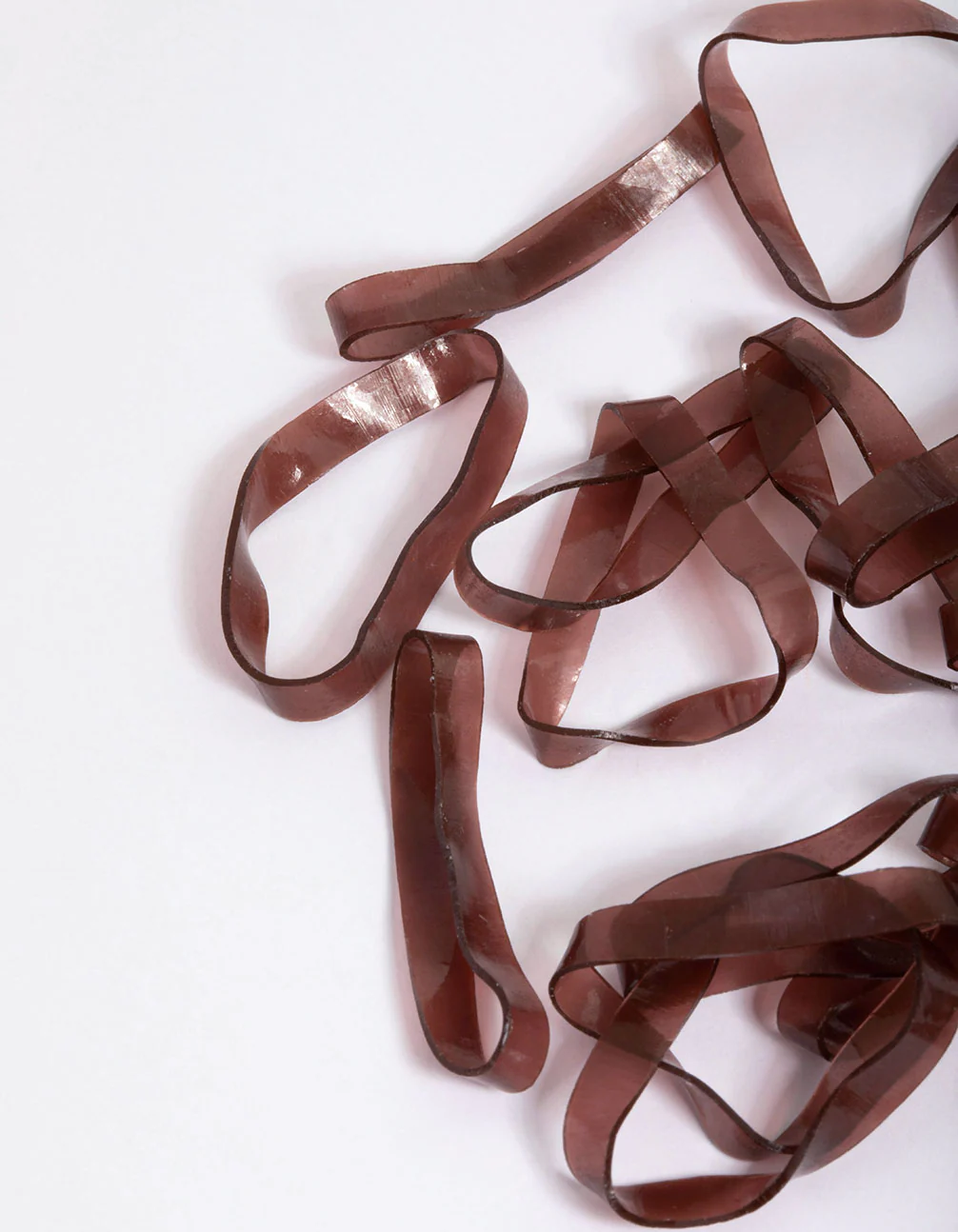 2792-brown-mini-hair-elastics-60-pack-3.webp Brown Mini Hair Elastics 60-Pack