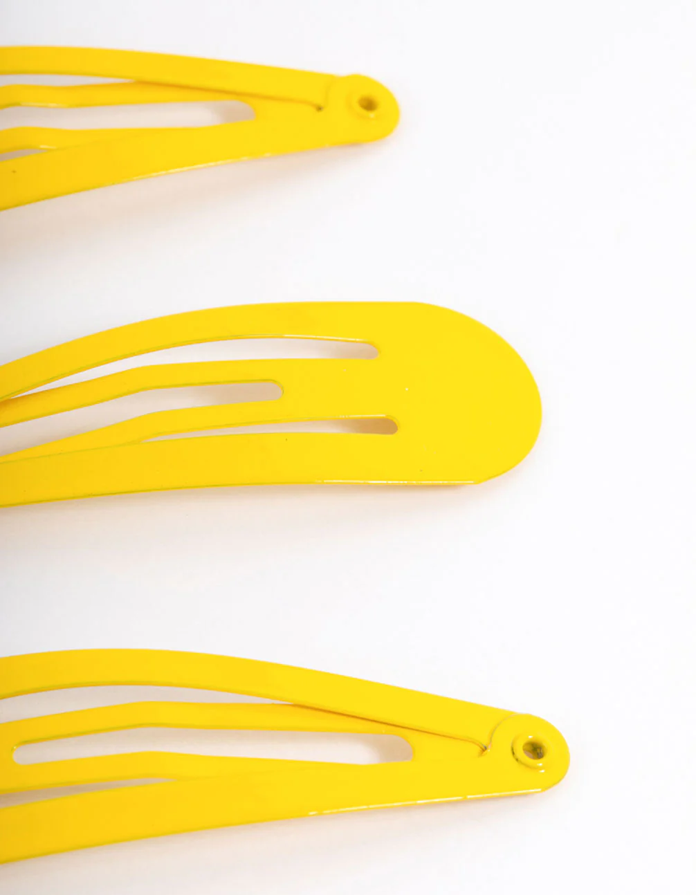 2946-coated-yellow-classic-snap-clip-pack-2.webp Coated Yellow Classic Snap Clip Pack