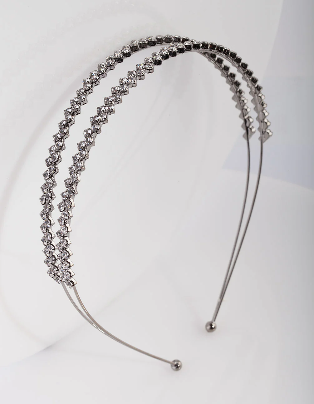 3009-crystal-gunmetal-double-banded-headband-1.webp Crystal Gunmetal Double Banded Headband