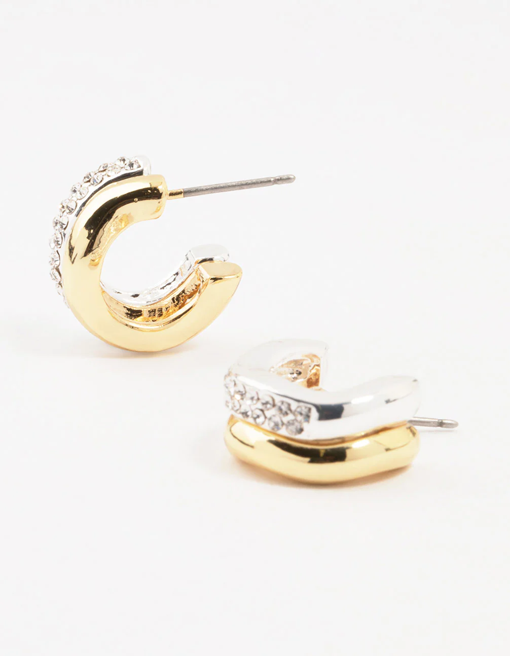 3014-cubic-zirconia-clean-wave-hoop-earrings-1.webp Cubic Zirconia & Clean Wave Hoop Earrings