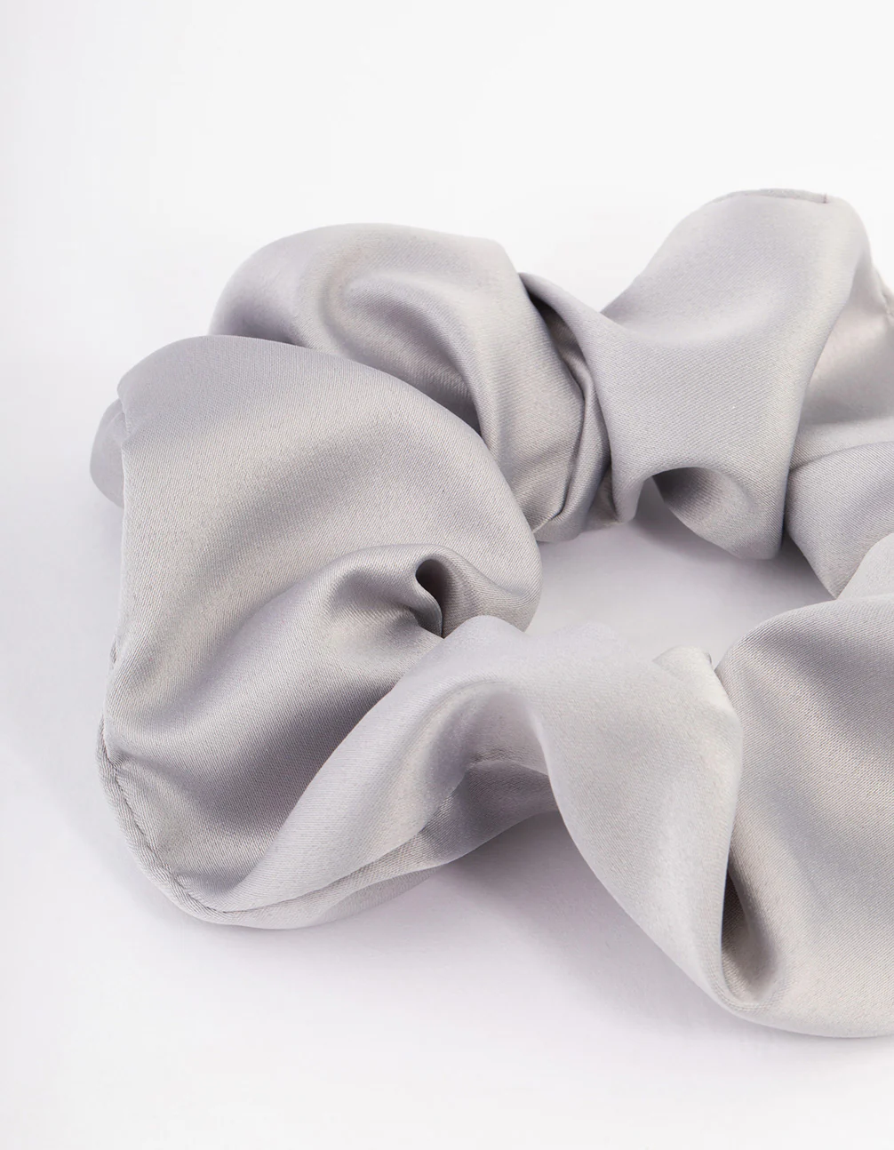 3073-dark-satin-hair-scrunchie-pack-3.webp Dark Satin Hair Scrunchie Pack