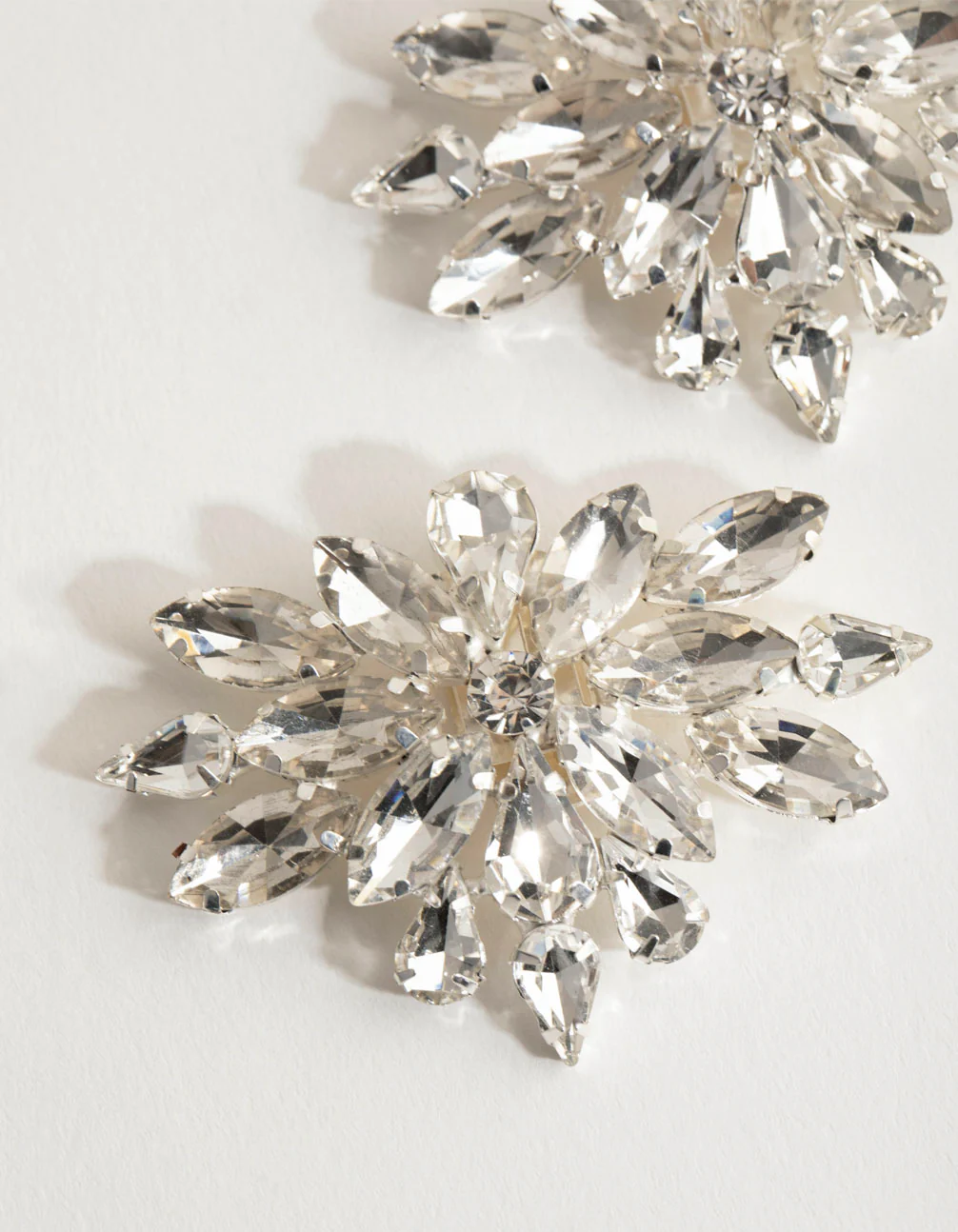 3086-diamante-brooch-shoe-clip-2.webp Diamante Brooch Shoe Clip