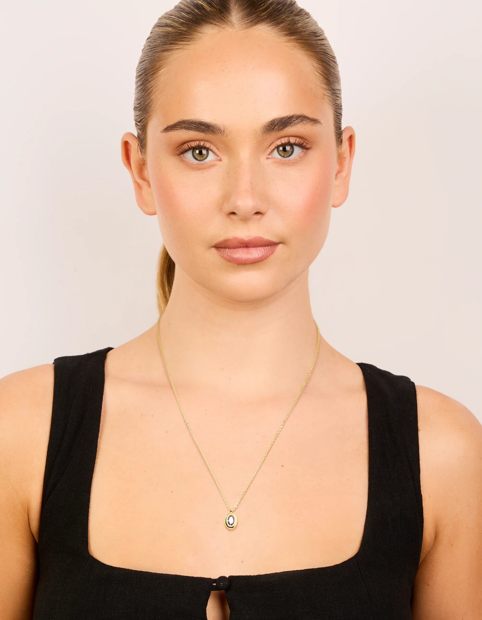 311-gold-plated-brass-light-amethyst-cubic-zirconia-june-birthstone-necklace-3.webp Gold Plated Brass Light Amethyst Cubic Zirconia June Birthstone Necklace