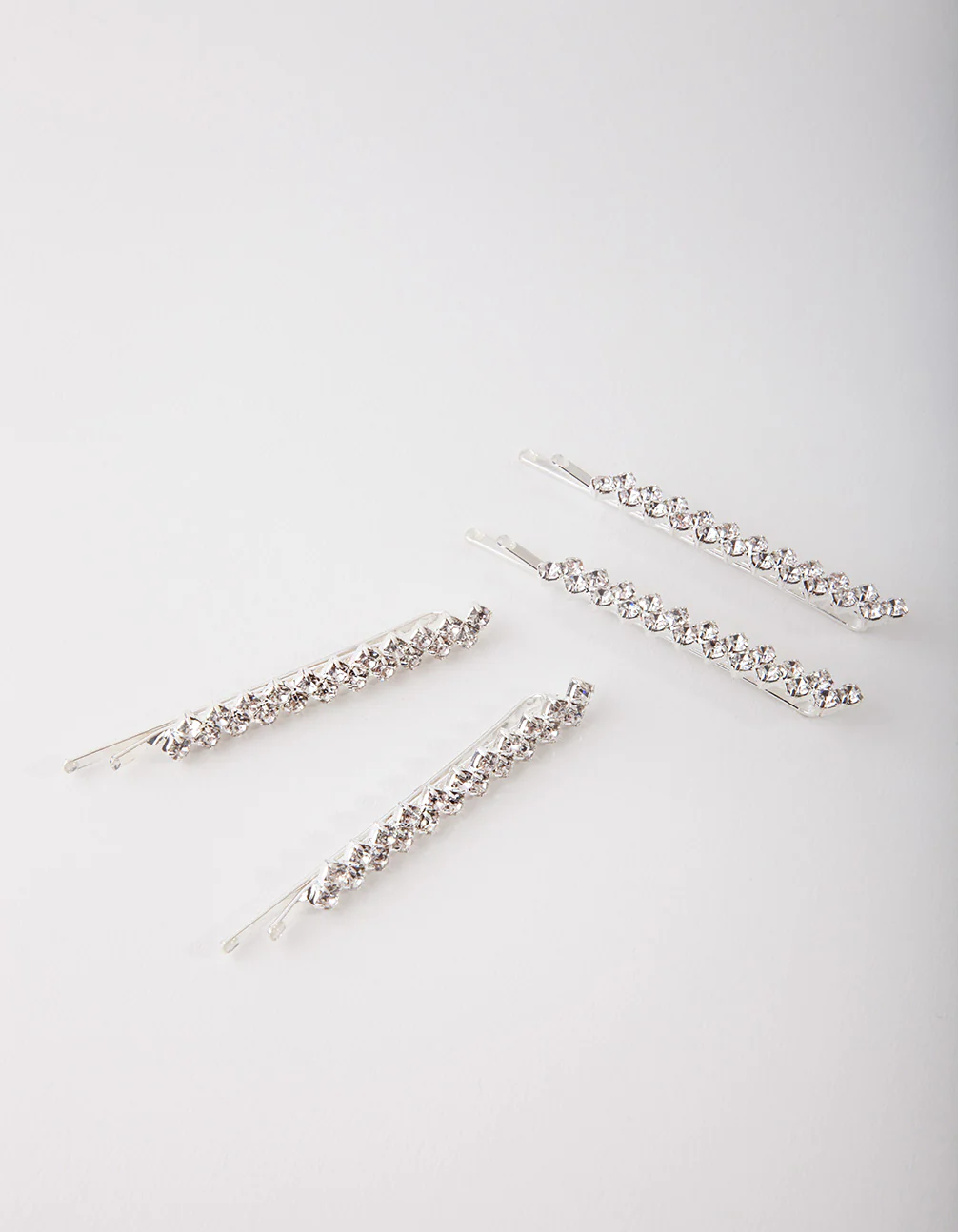 3118-diamante-zig-zag-pins-4-pack-in-silver-2.webp Diamante Zig Zag Pins 4-Pack In Silver