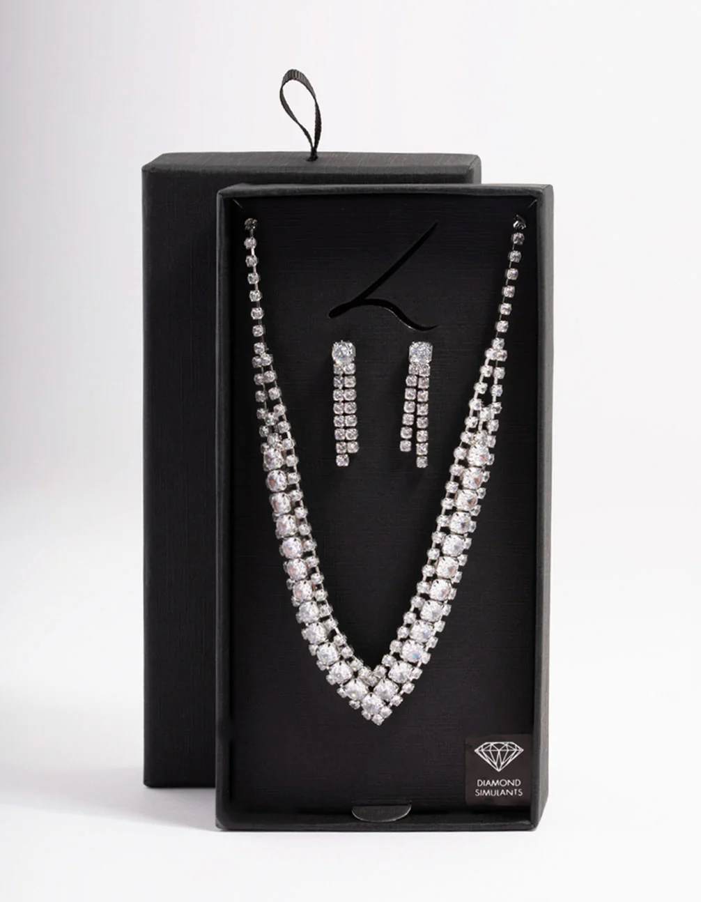 3146-diamond-simulant-silver-drop-earring-necklace-set-3.webp Diamond Simulant Silver Drop Earring & Necklace Set