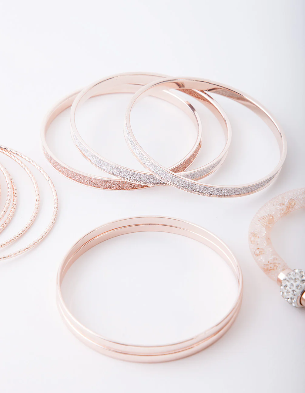 3161-dressy-mesh-glitter-bangle-pack-3.webp Dressy Mesh & Glitter Bangle Pack