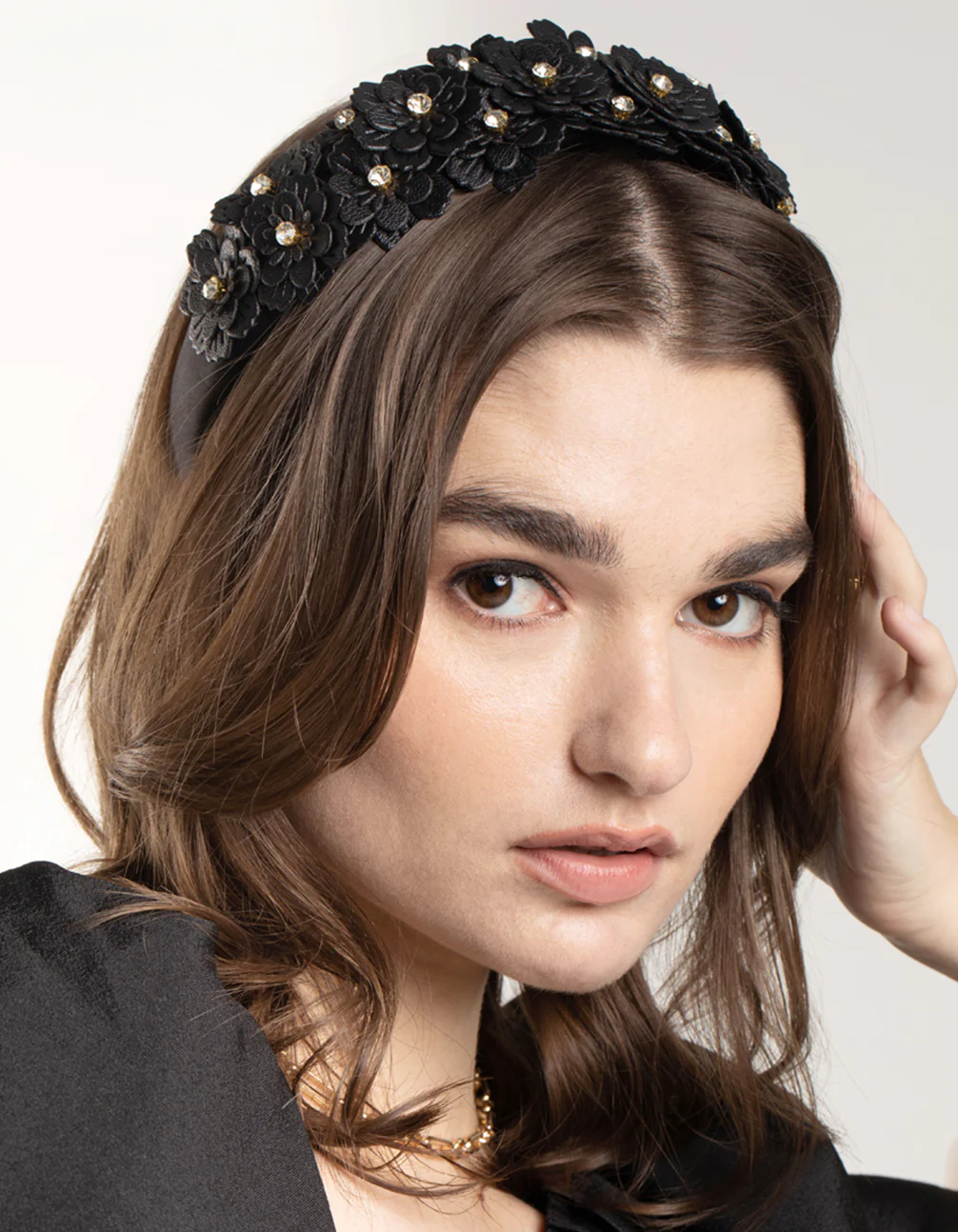 3172-embellished-floral-fabric-headband-2.webp Embellished Floral Fabric Headband
