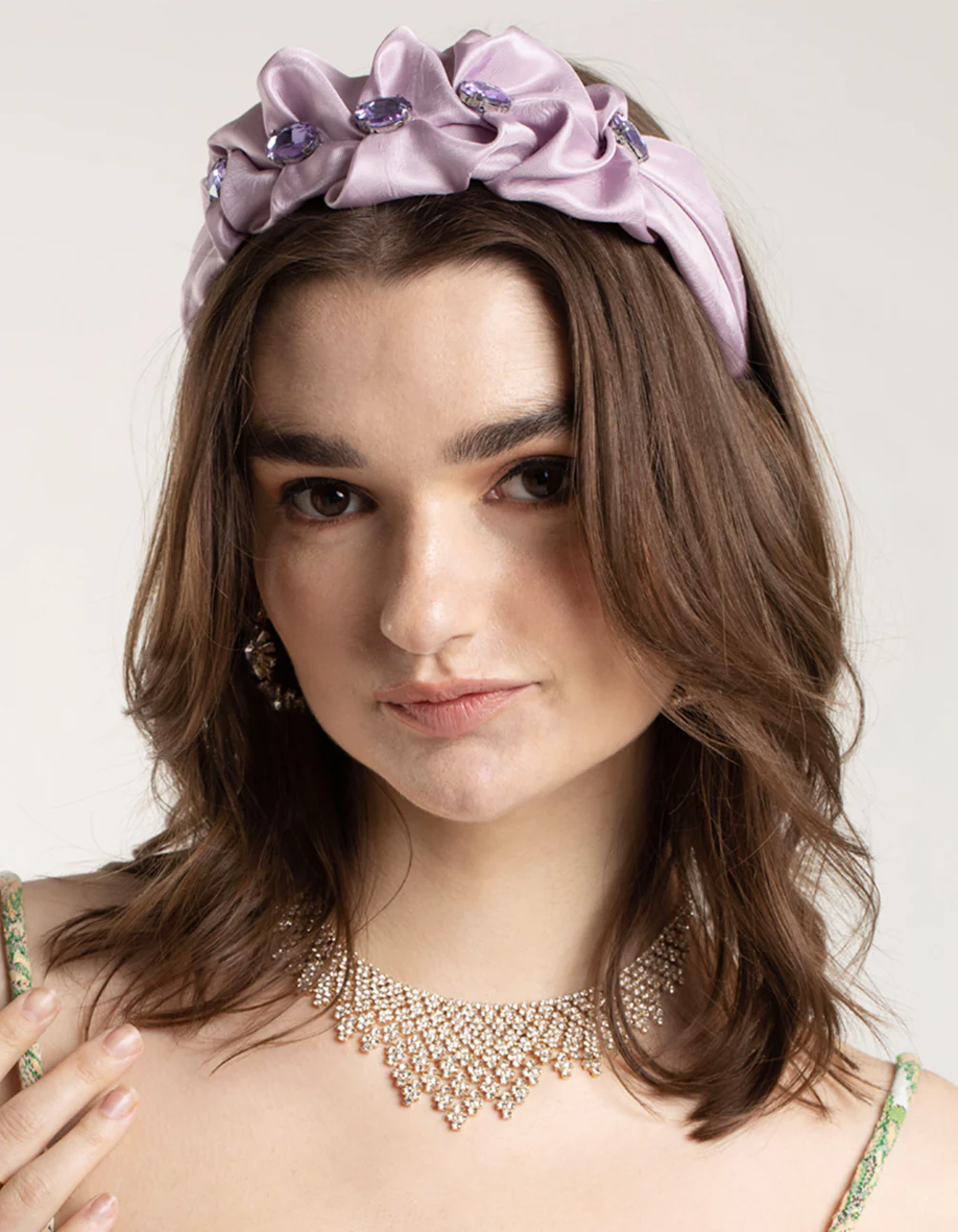 3245-fabric-scrunch-detail-diamante-headband-2.webp Fabric Scrunch Detail Diamante Headband