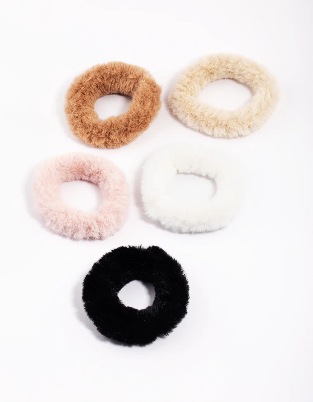 3247-fabric-soft-fluffy-large-scrunchies-5-pack-1.webp Fabric Soft Fluffy Large Scrunchies 5-Pack