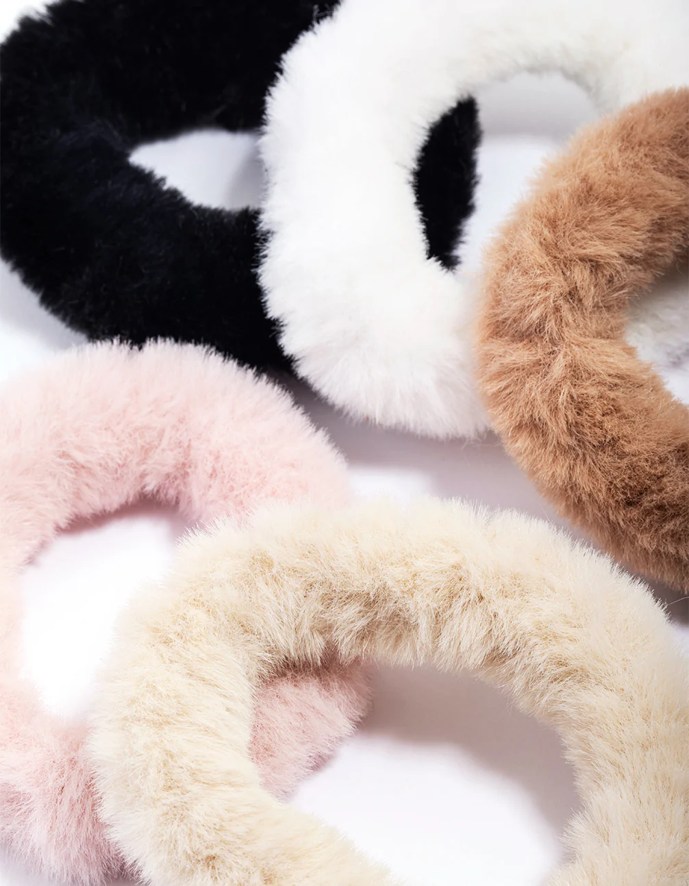 3247-fabric-soft-fluffy-large-scrunchies-5-pack-3.webp Fabric Soft Fluffy Large Scrunchies 5-Pack
