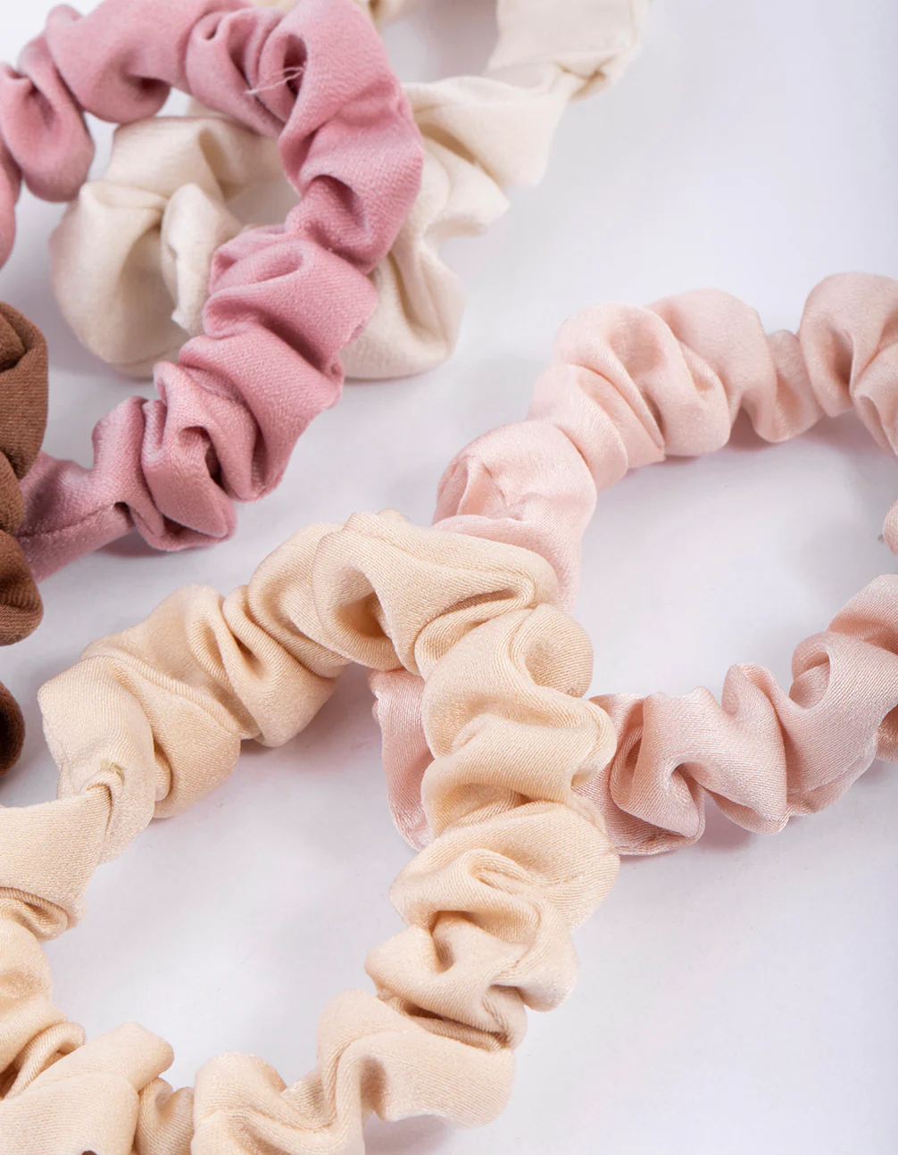 3255-fabric-thin-satin-scrunchie-5-pack-3.webp Fabric Thin Satin Scrunchie 5-Pack
