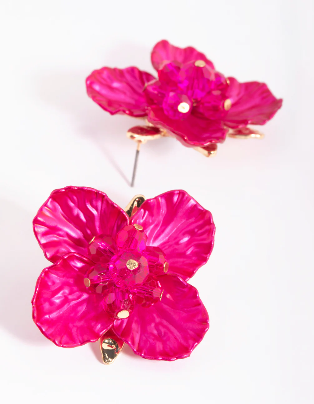 3322-fuchsia-pearlised-flower-stud-earrings-2.webp Fuchsia Pearlised Flower Stud Earrings
