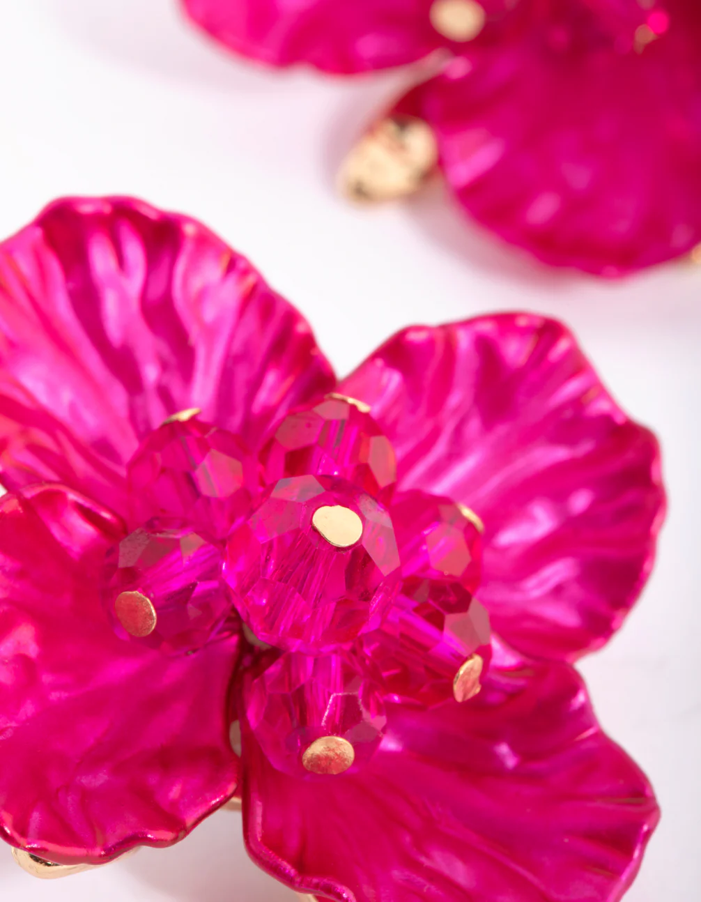 3322-fuchsia-pearlised-flower-stud-earrings-3.webp Fuchsia Pearlised Flower Stud Earrings