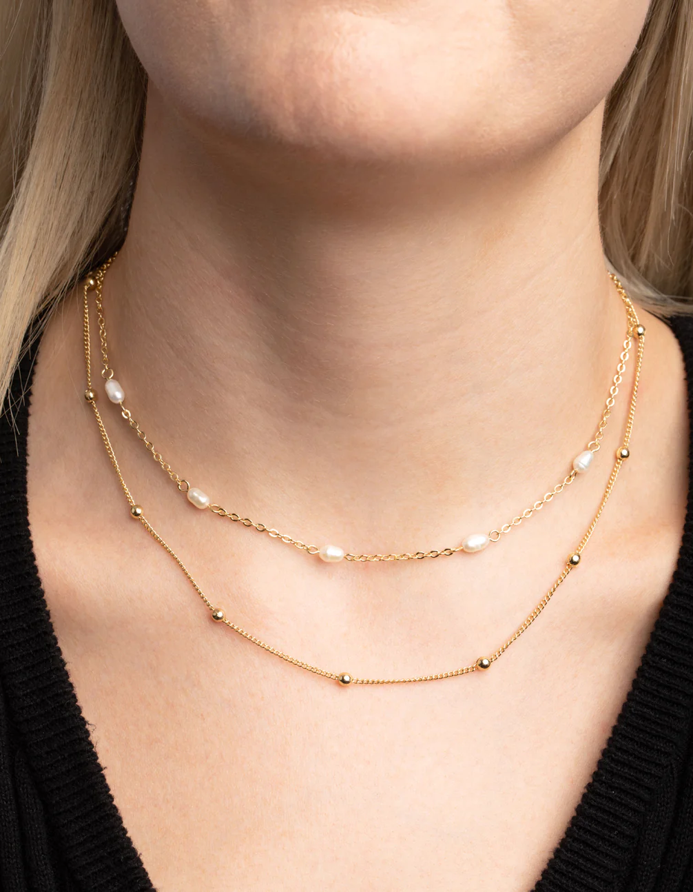 383-gold-plated-freshwater-pearl-layered-necklace-3.webp Gold Plated Freshwater Pearl Layered Necklace