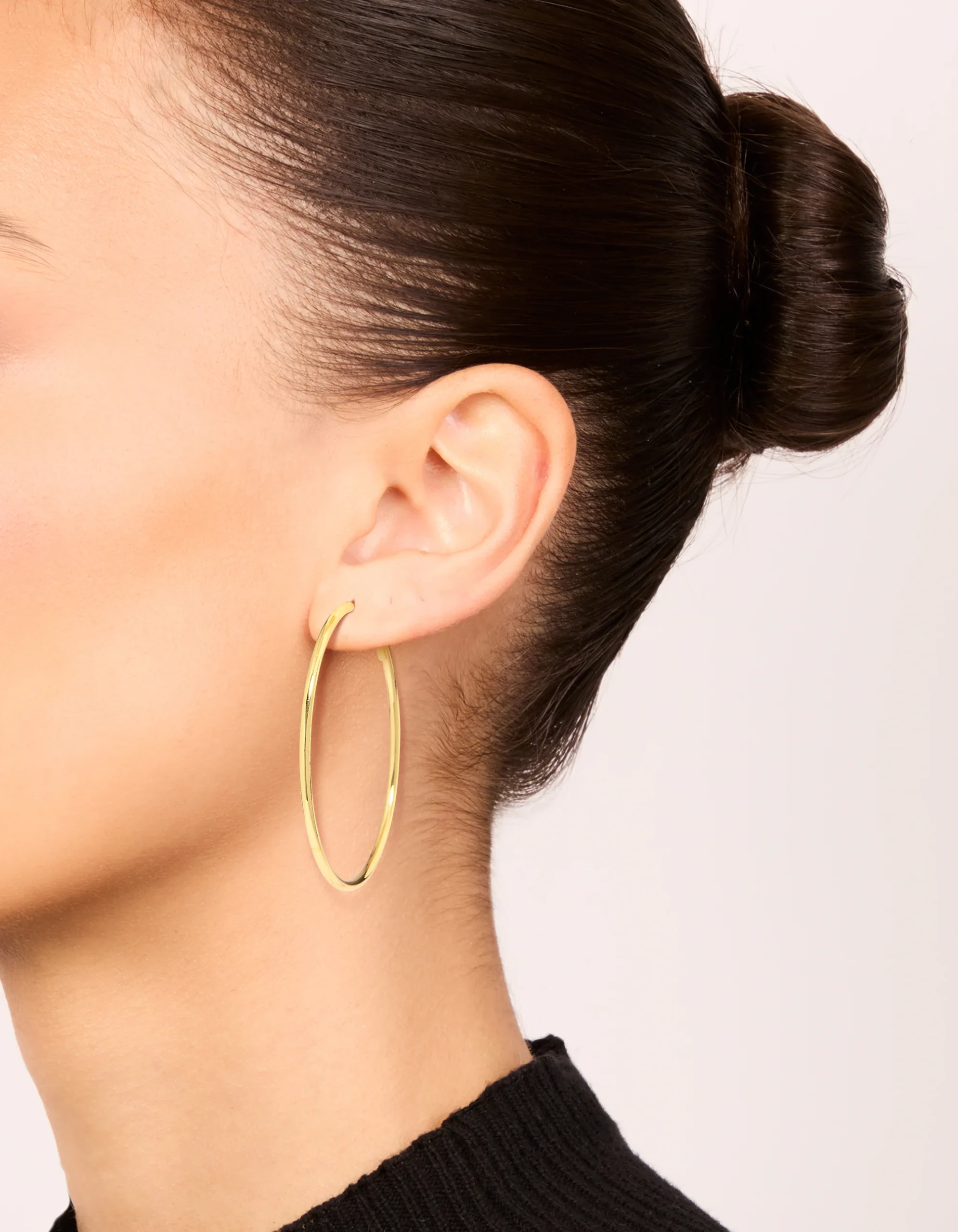 478-gold-plated-thin-hoop-earrings-1.webp Gold Plated Thin Hoop Earrings