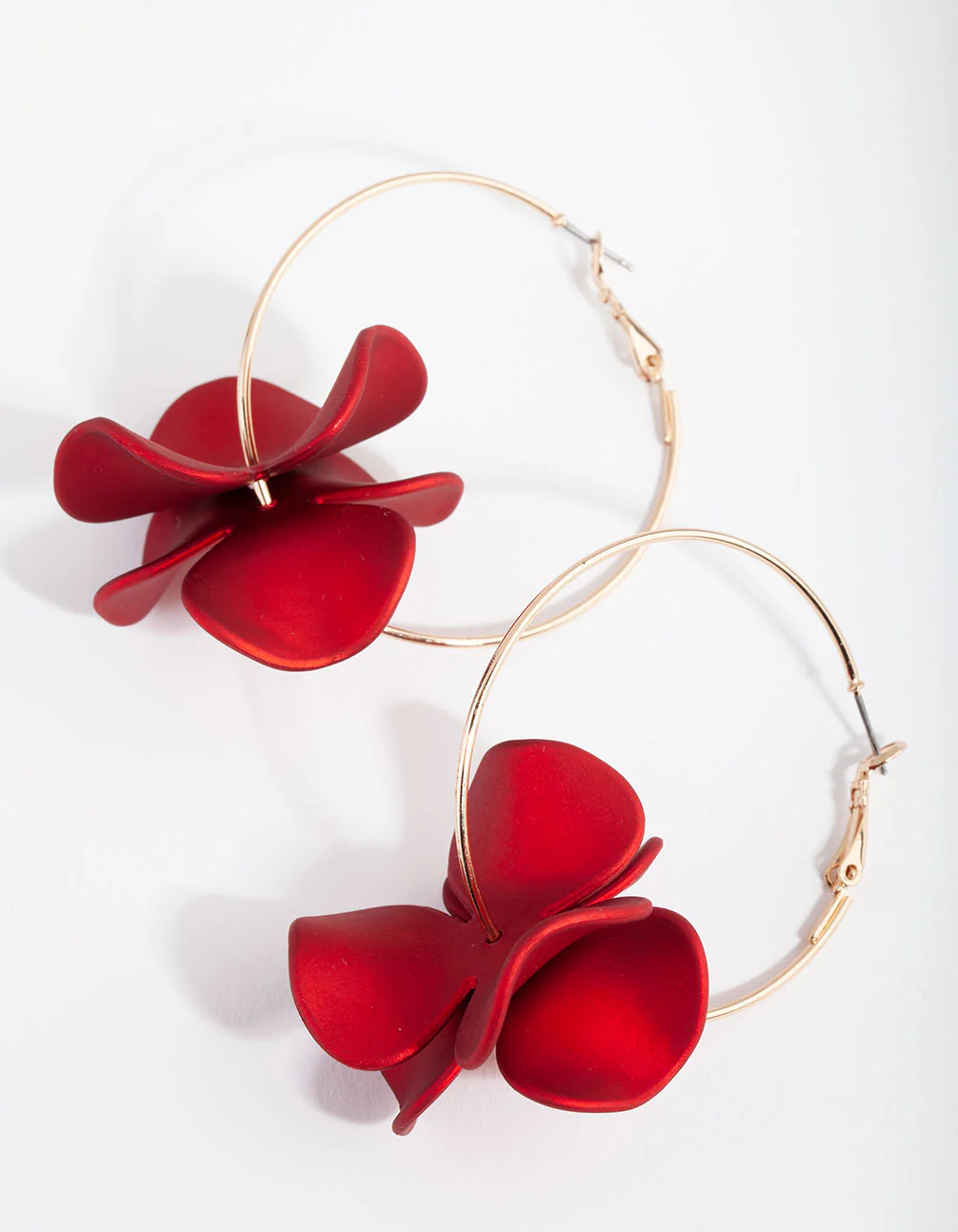 503-gold-red-pearlised-flower-hoop-earrings-1.webp Gold Red Pearlised Flower Hoop Earrings