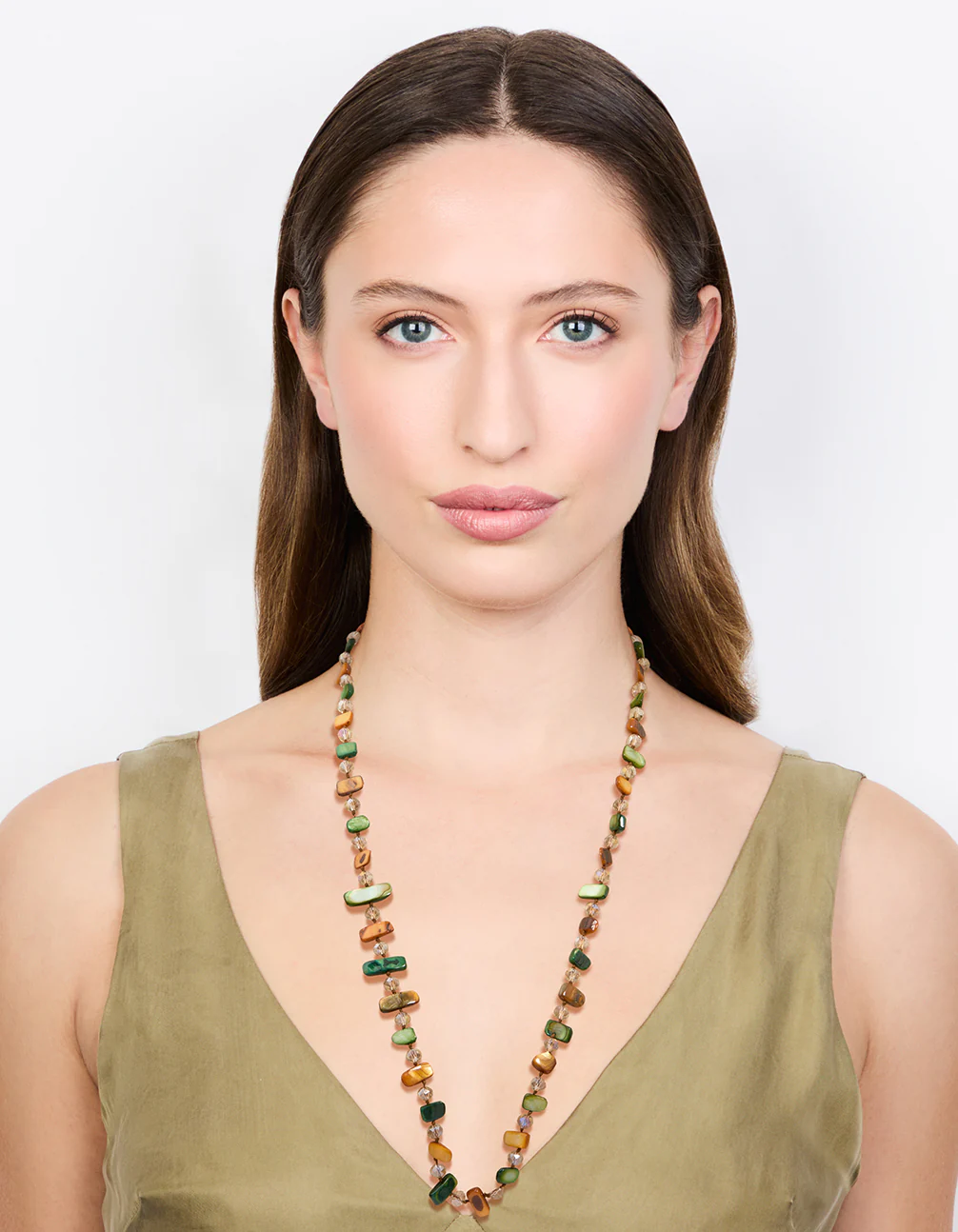 528-green-neutral-beaded-necklace-3.webp Green & Neutral Beaded Necklace