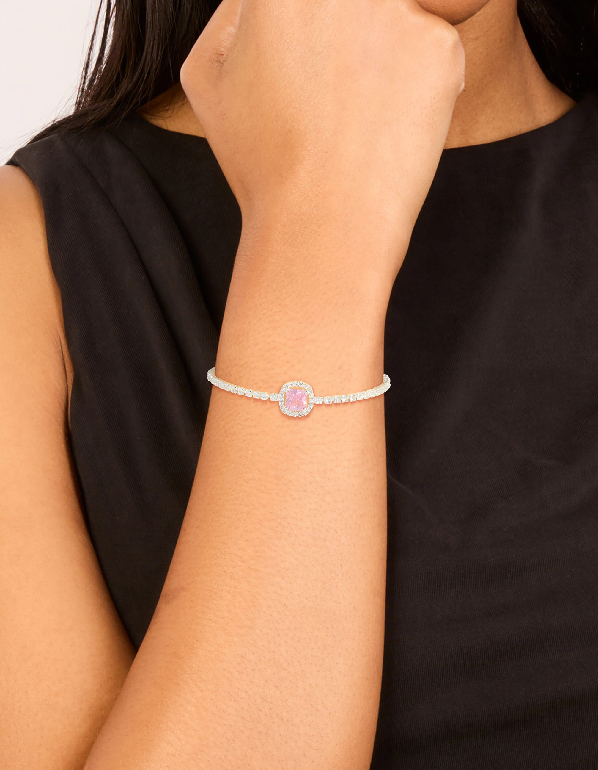 611-silver-cubic-zirconia-square-halo-toggle-bracelet-1.webp Silver Cubic Zirconia Square Halo Toggle Bracelet