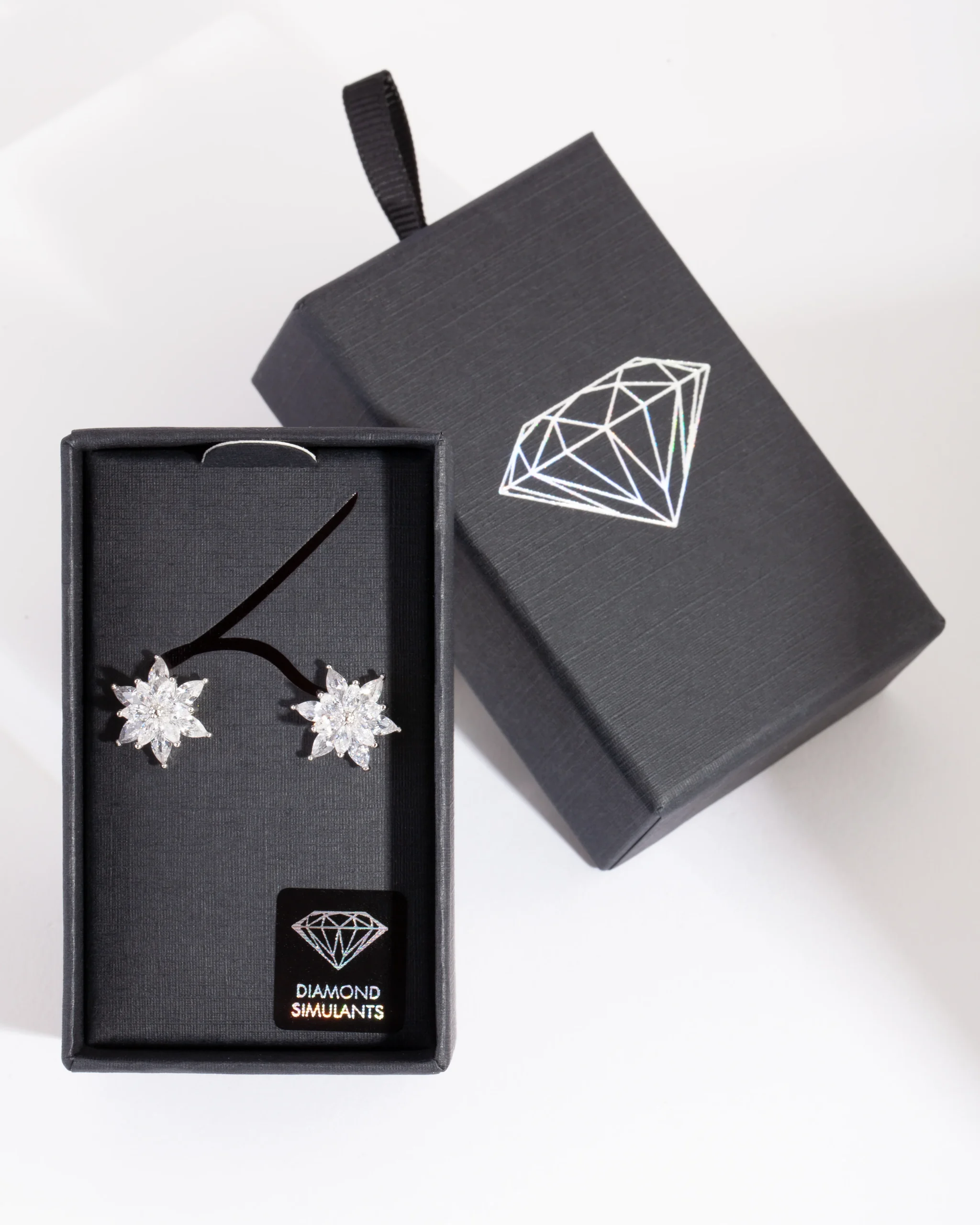 634-silver-diamond-simulant-elegant-flower-stud-earring-1.webp Silver Diamond Simulant Elegant Flower Stud Earring