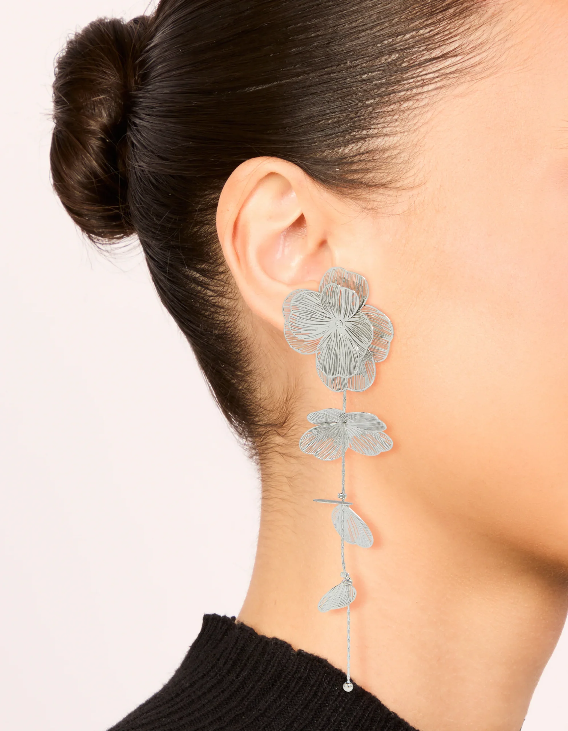 644-silver-long-floral-drop-earrings-1.webp Silver Long Floral Drop Earrings