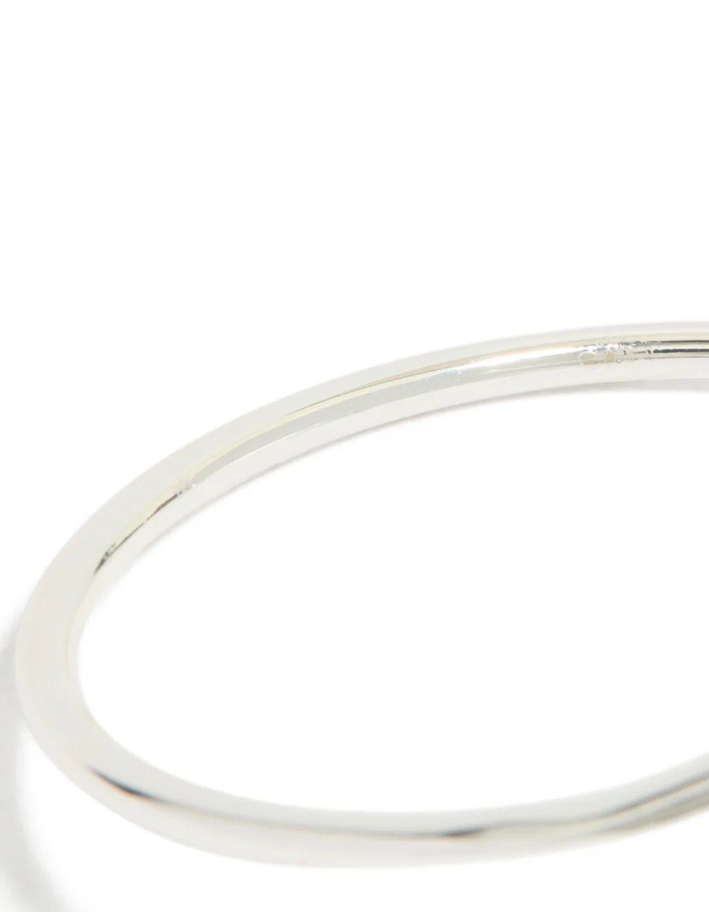 660-silver-plated-teardrop-wrap-around-bangle-5.webp Silver Plated Teardrop Wrap Around Bangle
