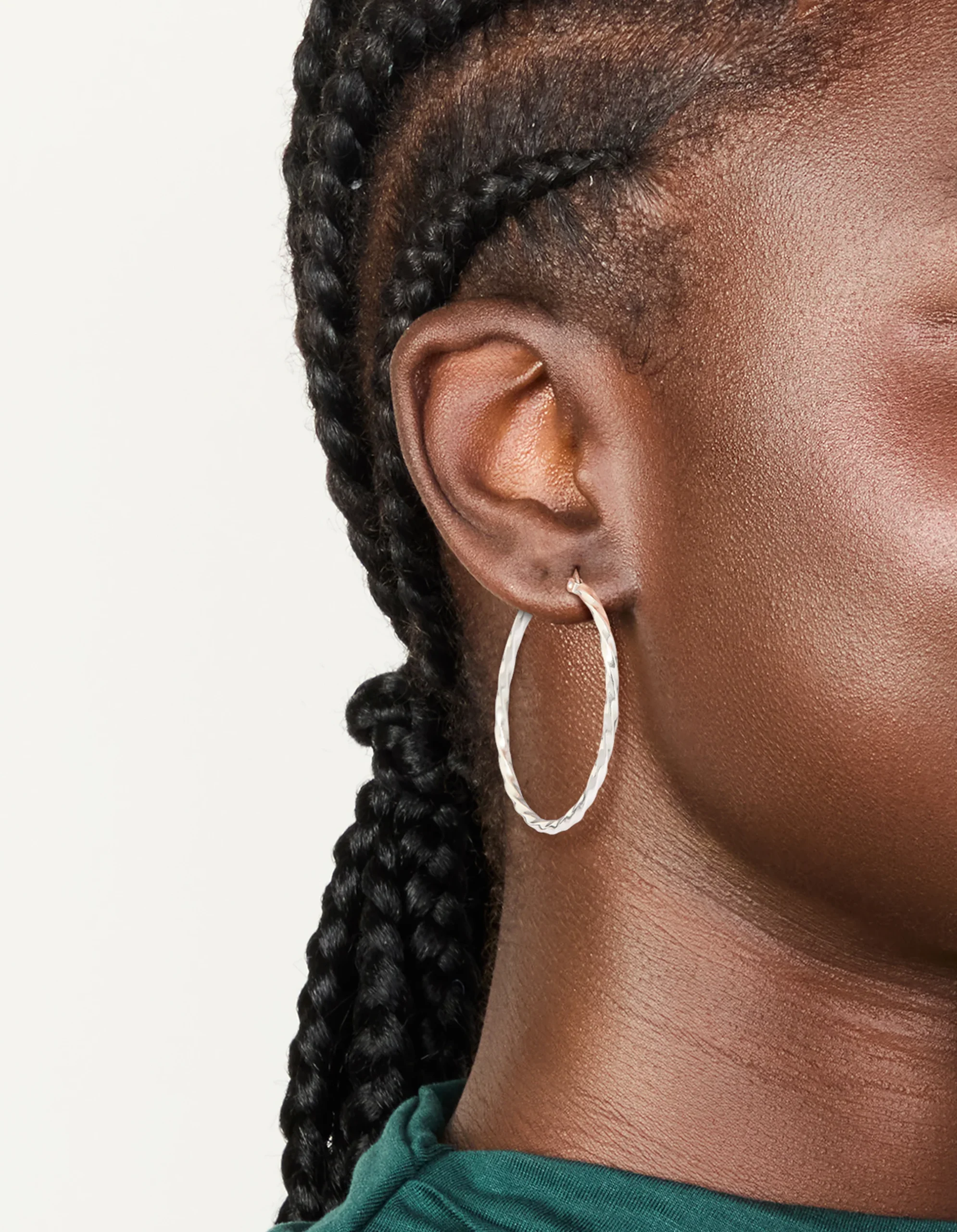 706-surgical-steel-textured-hoop-earrings-40-mm-1.webp Surgical Steel Textured Hoop Earrings 40 MM