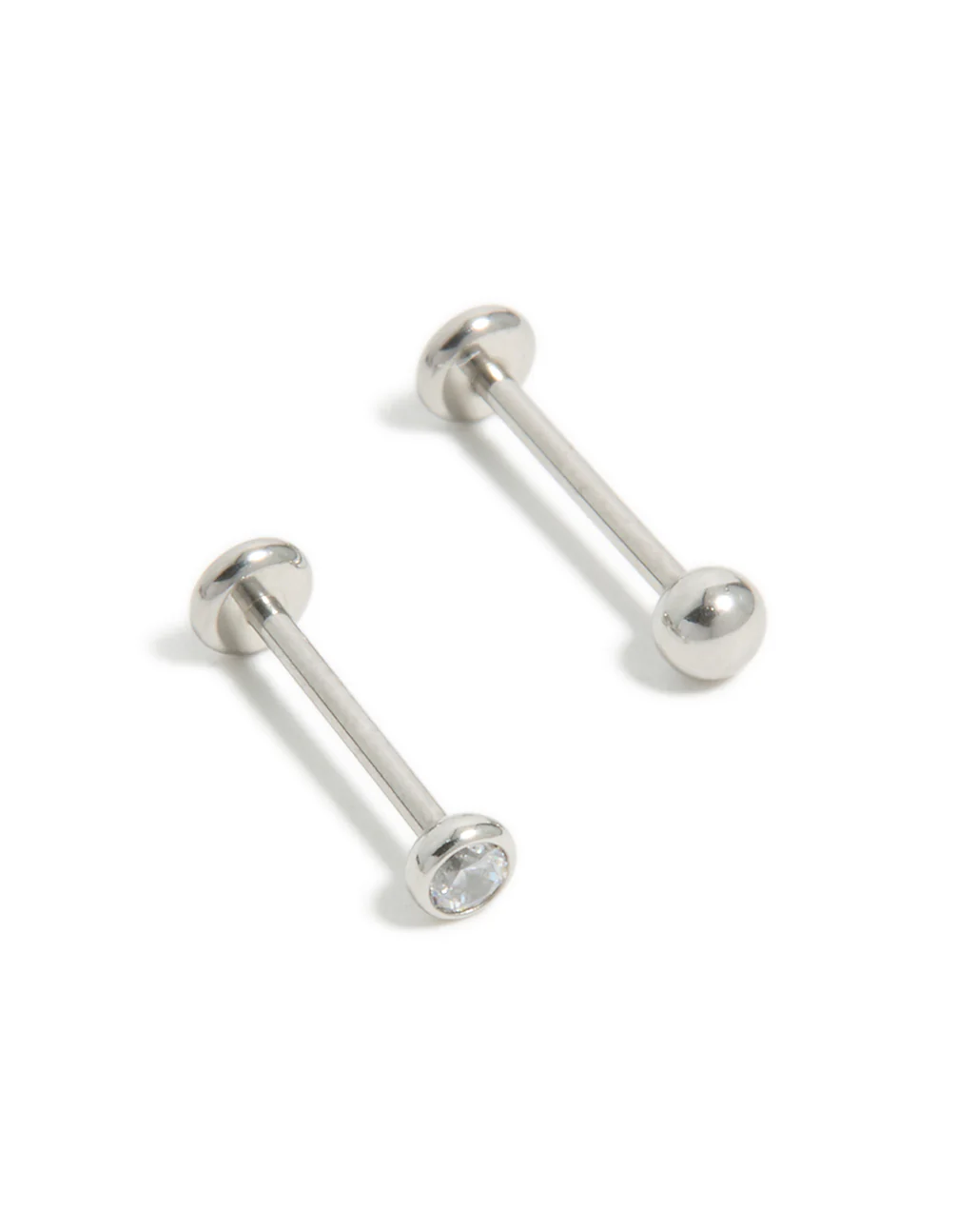 707-titanium-bezel-cubic-zirconia-threadless-flat-back-nose-studs-2.webp Titanium Bezel Cubic Zirconia Threadless Flat Back Nose Studs