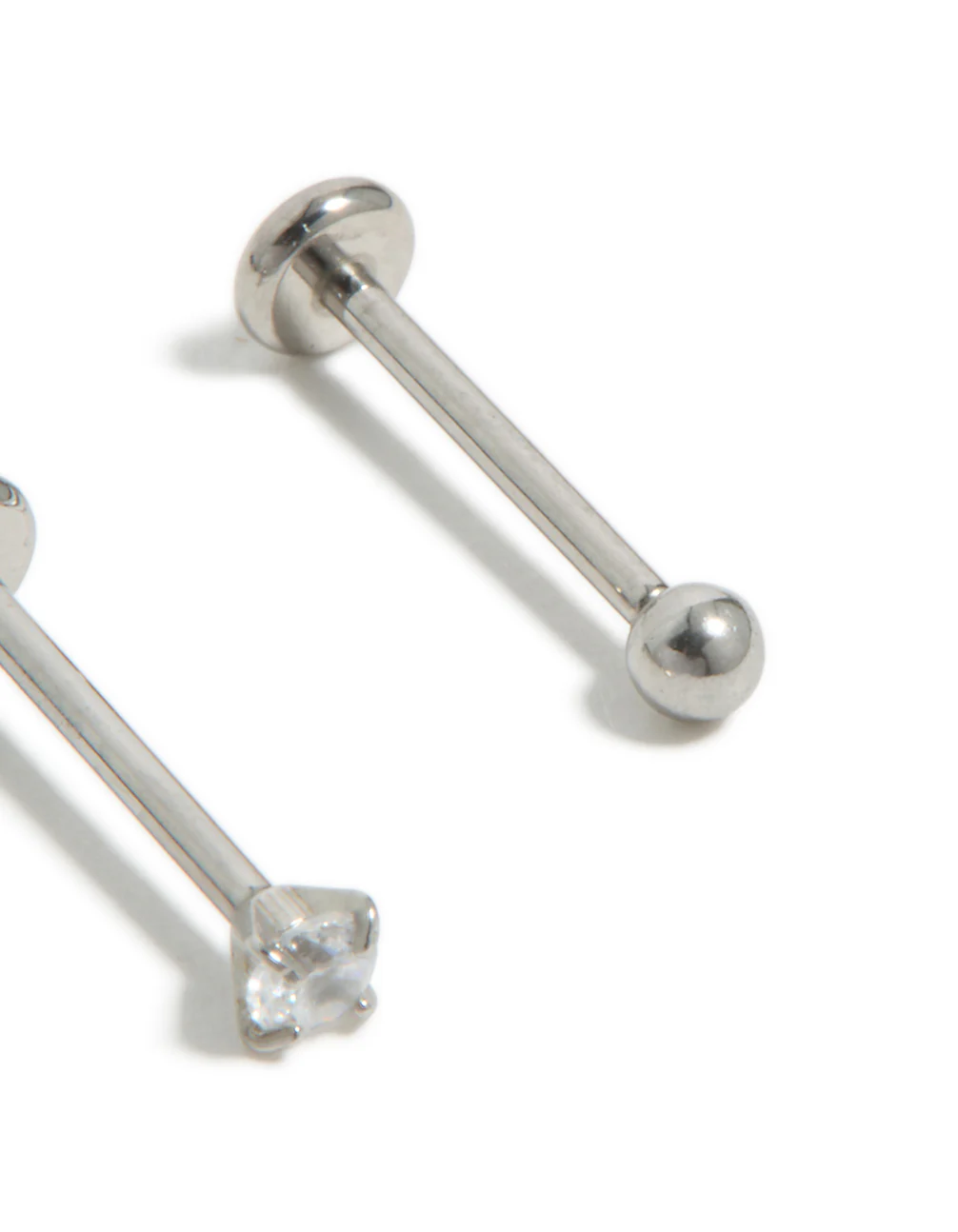 711-titanium-cubic-zirconia-threadless-flat-back-nose-studs-5.webp Titanium Cubic Zirconia Threadless Flat Back Nose Studs