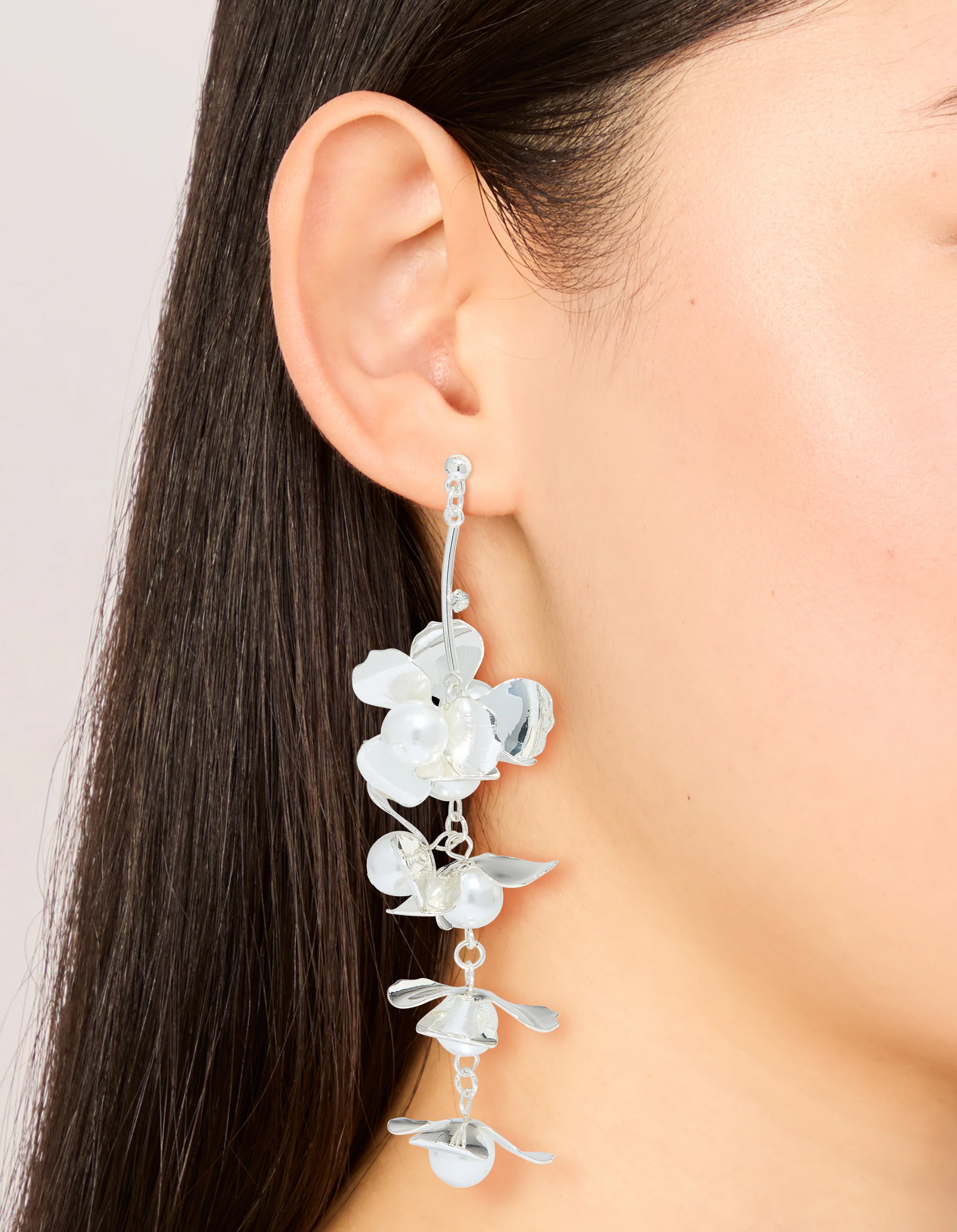 785-silver-pearls-bold-flower-drop-earrings-1.webp Silver Pearls & Bold Flower Drop Earrings