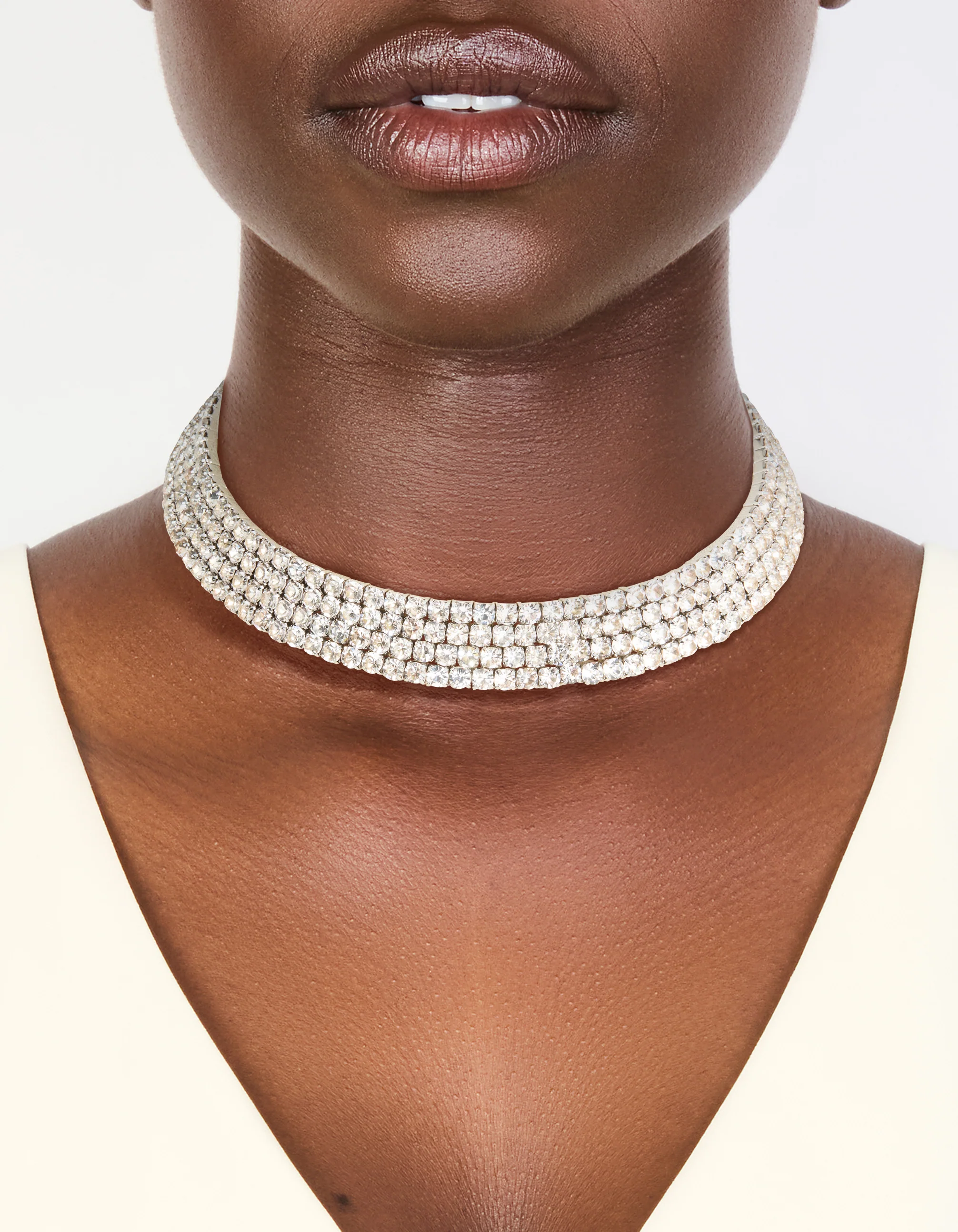 86-silver-diamante-choker-necklace-1.webp Silver Diamante Choker Necklace