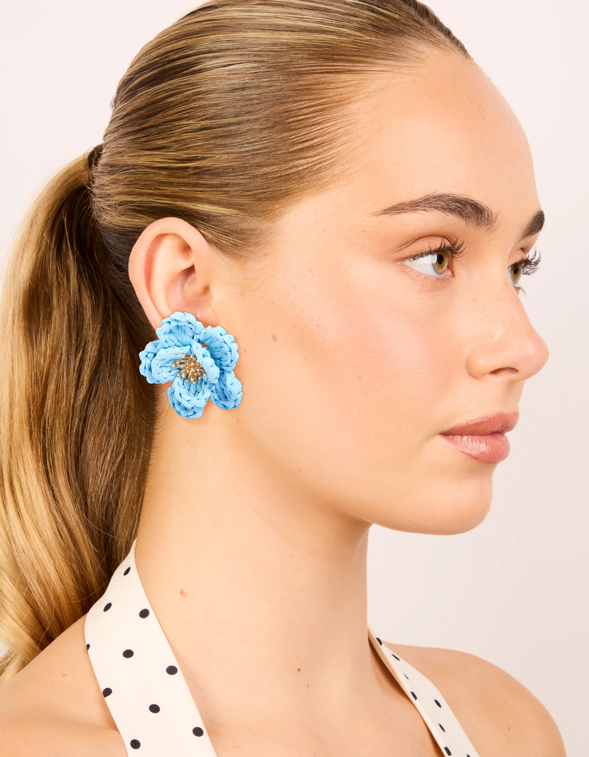 915-gold-light-blue-flower-medallion-earrings-3.webp Gold Light Blue Flower Medallion Earrings